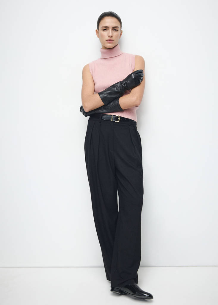 Turtleneck knit top — Pale Pink