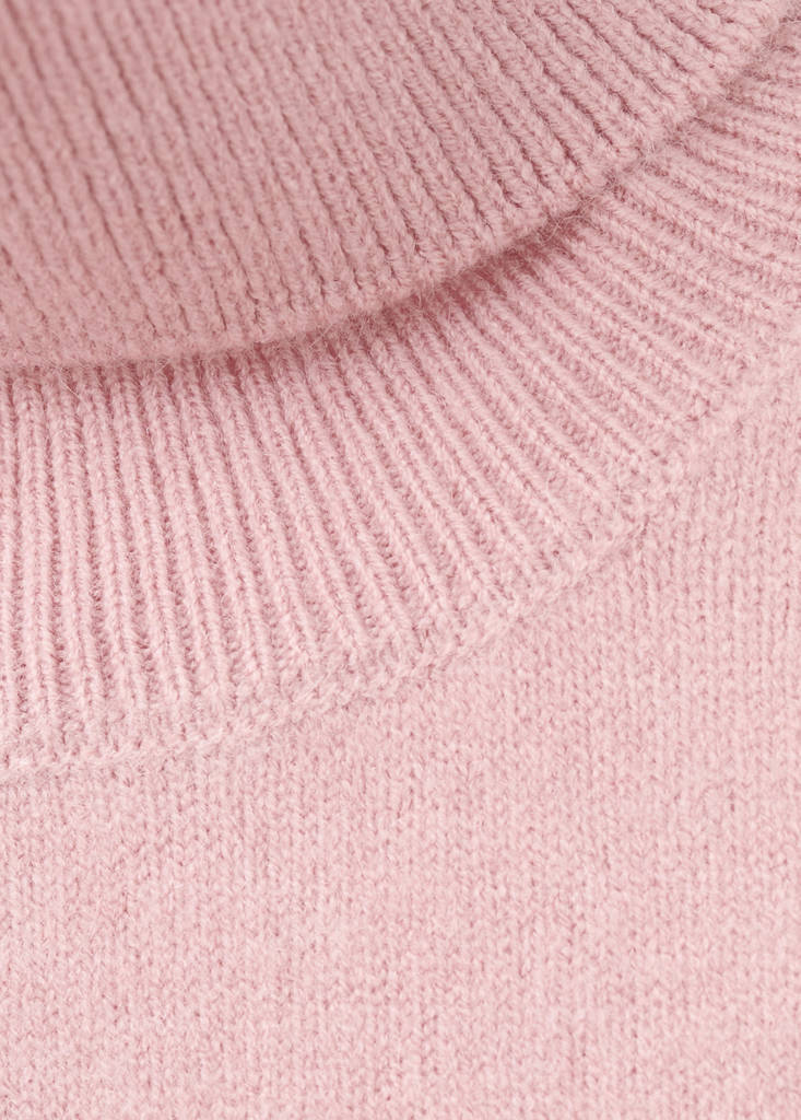 Turtleneck knit top — Pale Pink