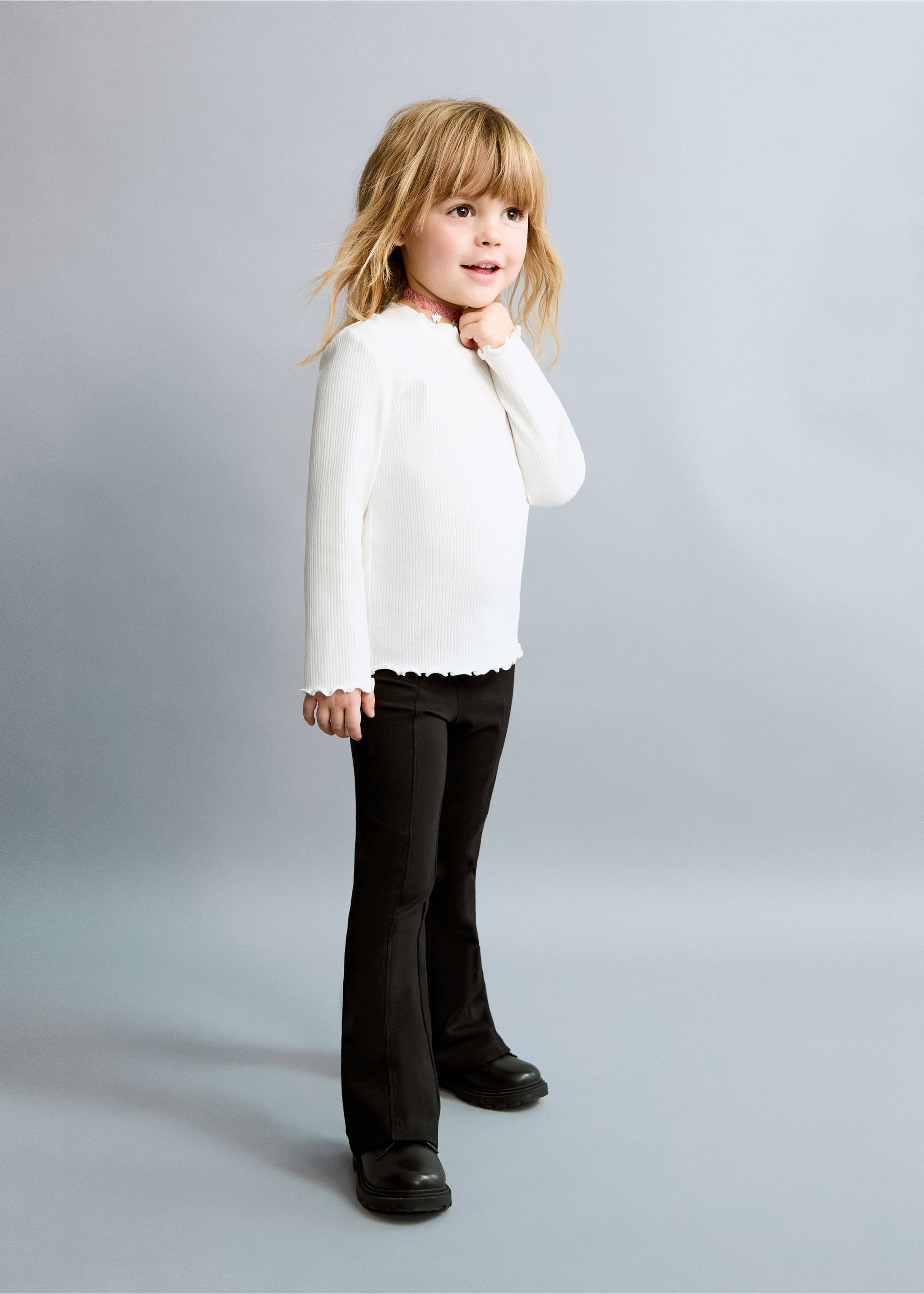 Leggings flare - Plano general, Negro. Ref: 27061268-00.