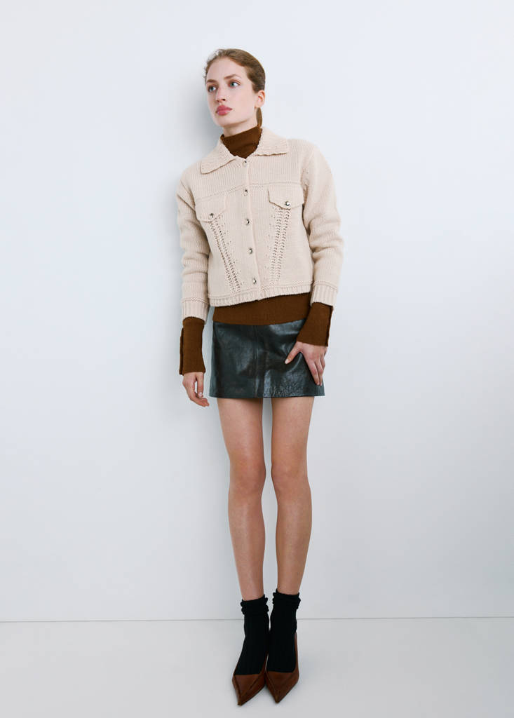 Knitted jacket with polo collar — Sand