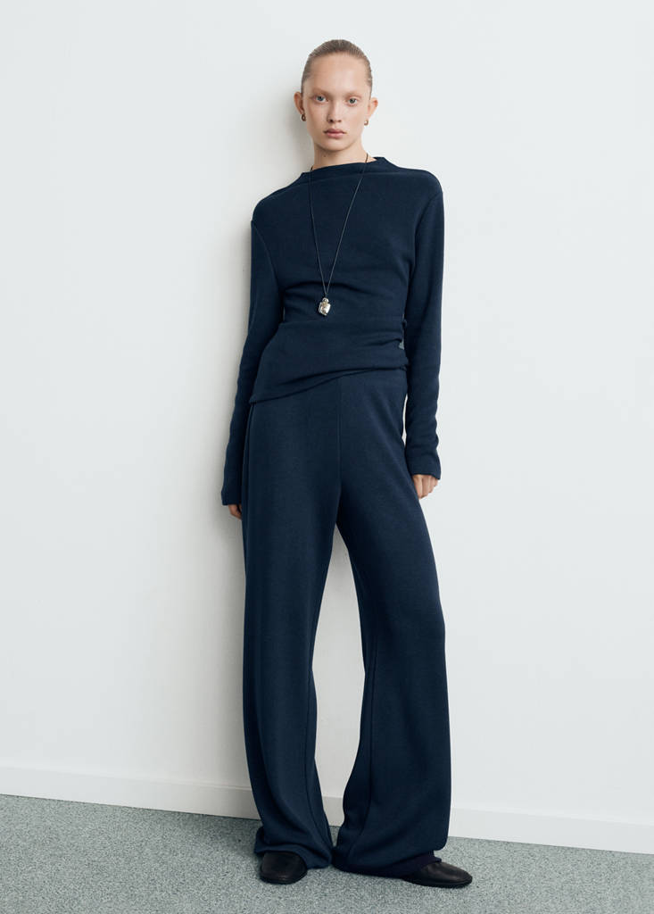Straight-fit trousers with elastic waist — Navy