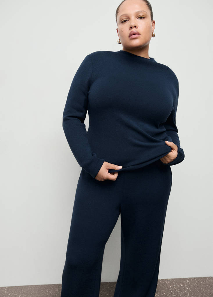 Straight-fit trousers with elastic waist — Navy