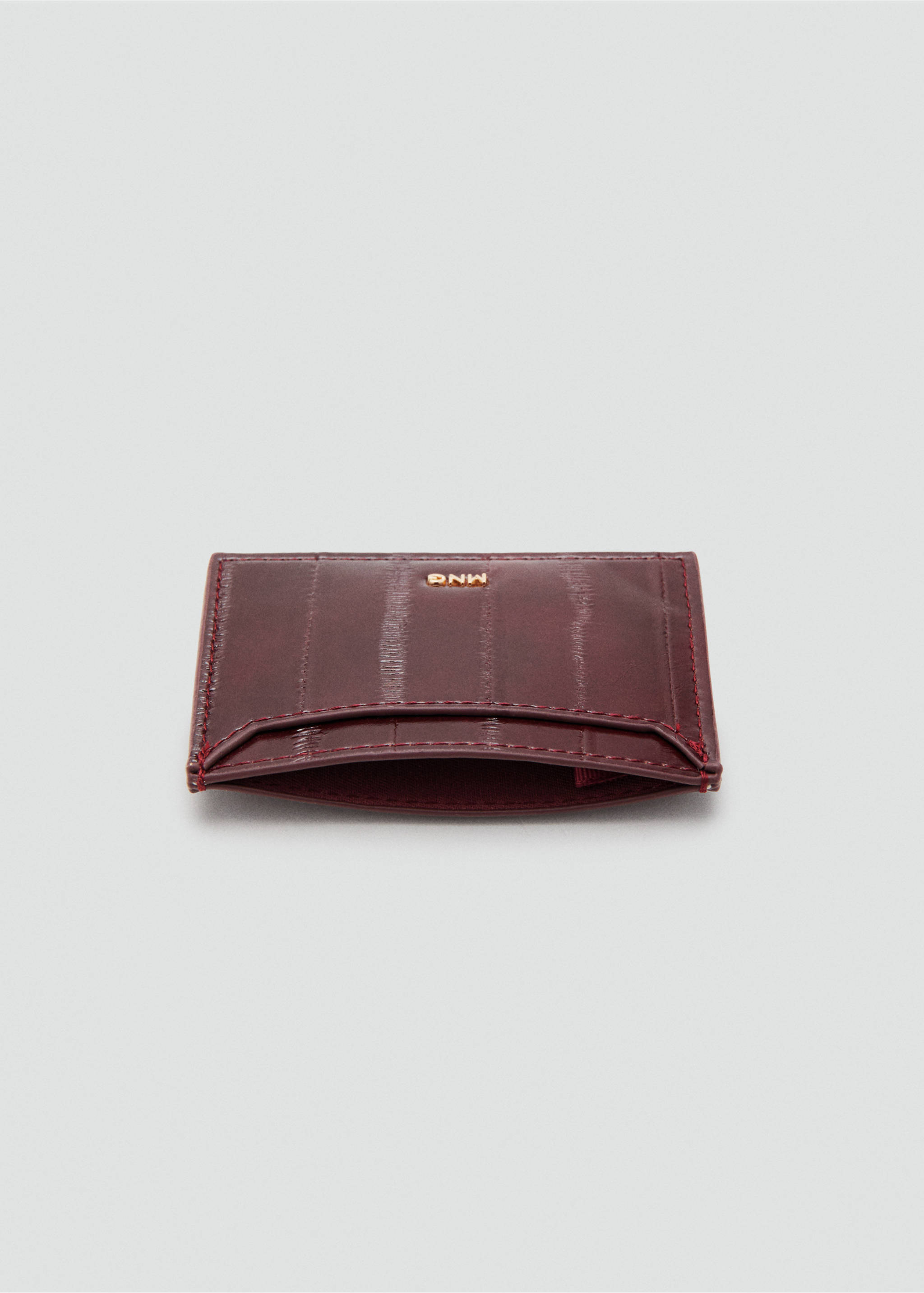 Texture card holder - Details of the article 2, Burgundy. Ref: 27061275-00.