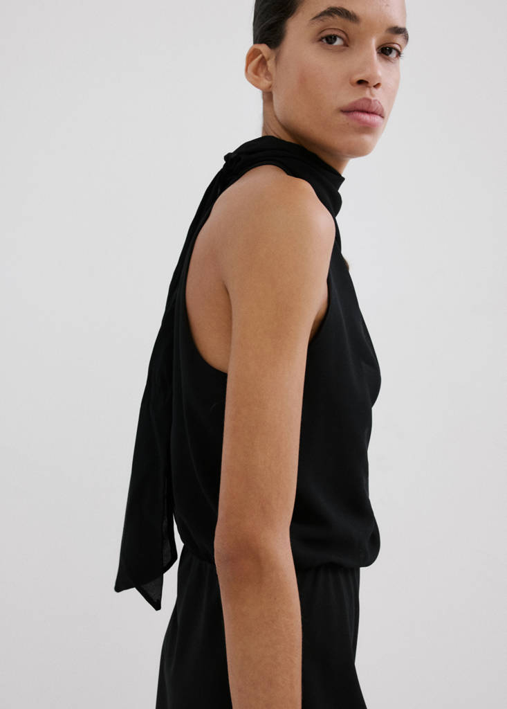 Halter-neck dress with bow — Black