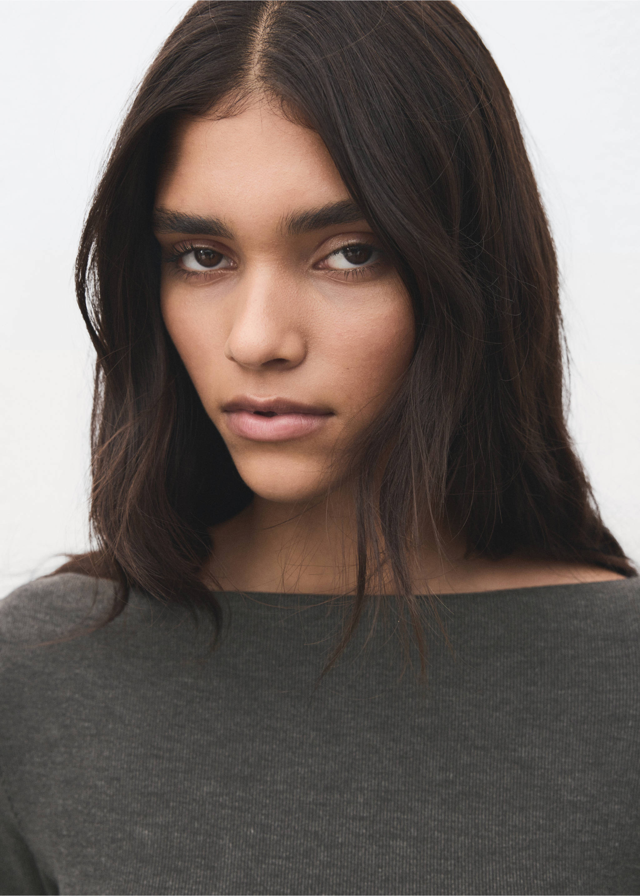 Vestit punt entallat - Detall de l'article 1, Gris. Ref: 27061280-00.