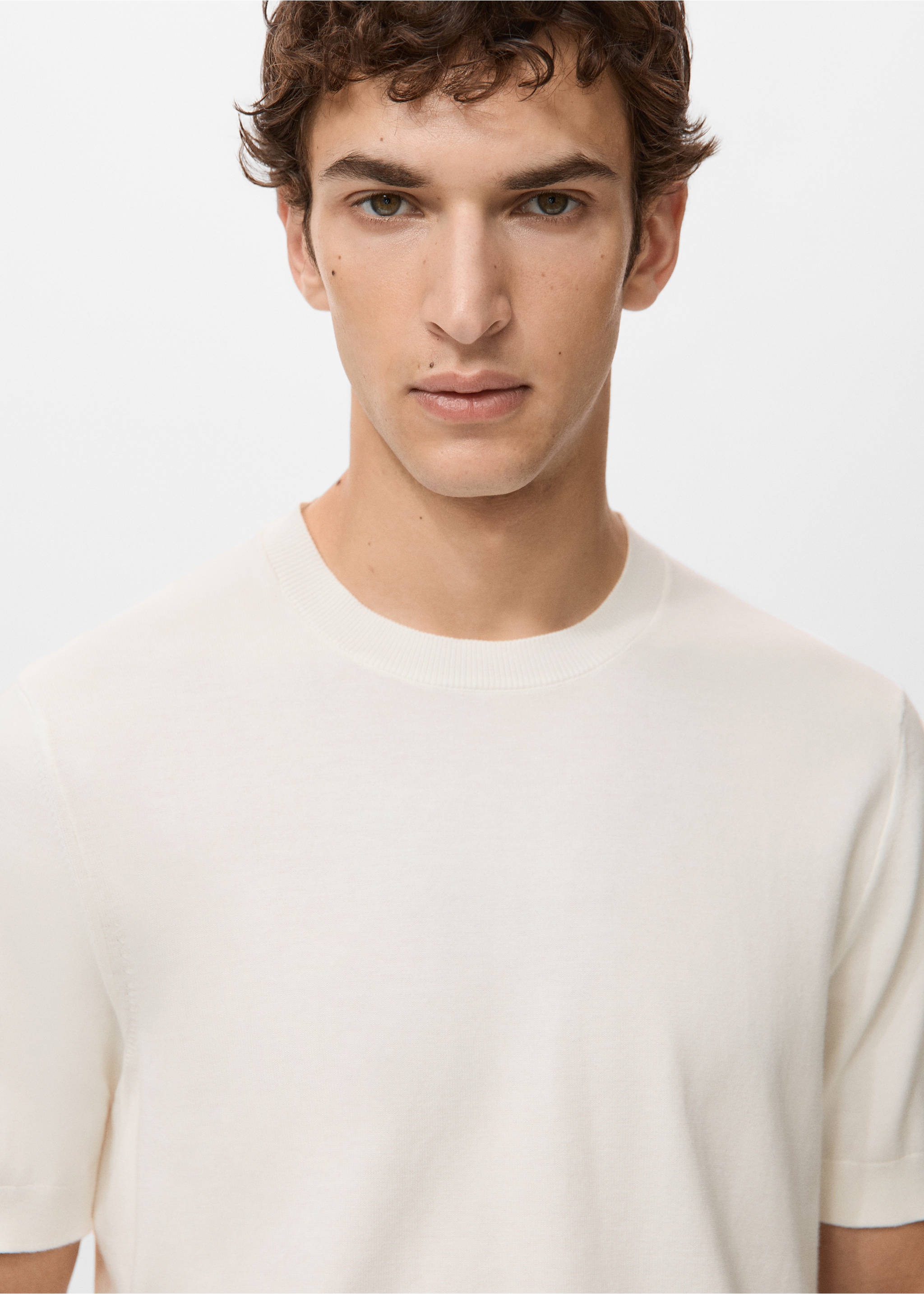Fine jersey 100% cotton T-shirt - Details of the article 1, Off White. Ref: 27061281-00.