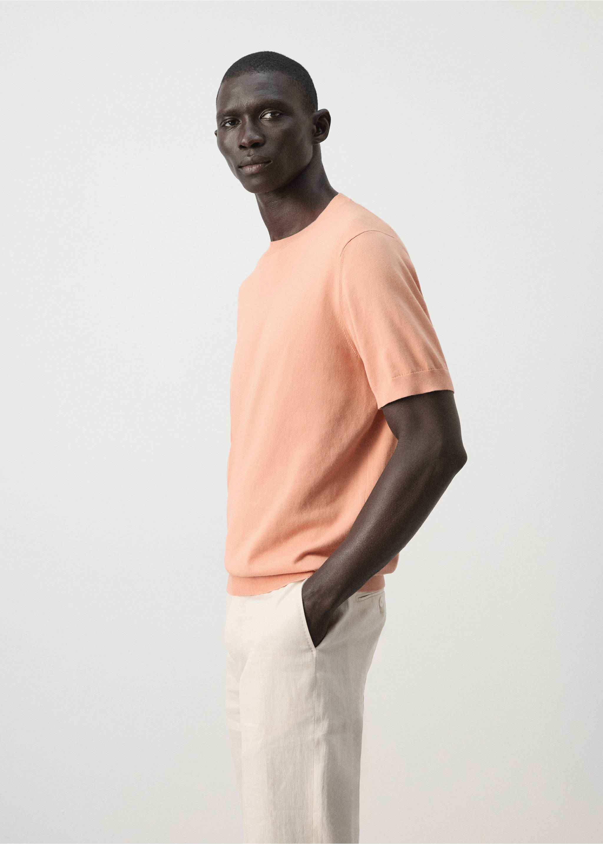 Fine jersey 100% cotton T-shirt - Details of the article 2, Salmon. Ref: 27061281-00.