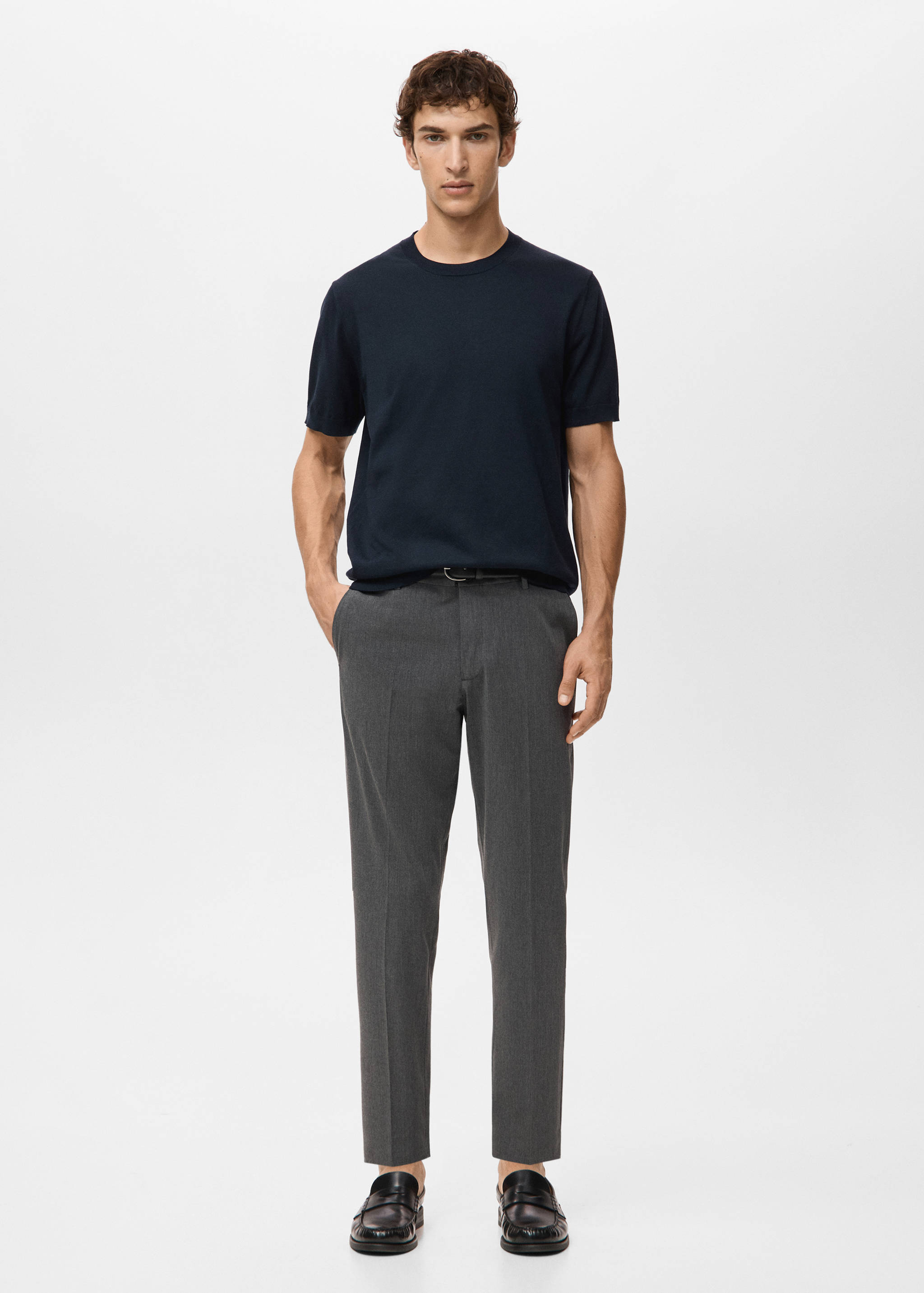 Футболка из тонкого трикотажа из 100% хлопка - Общий план