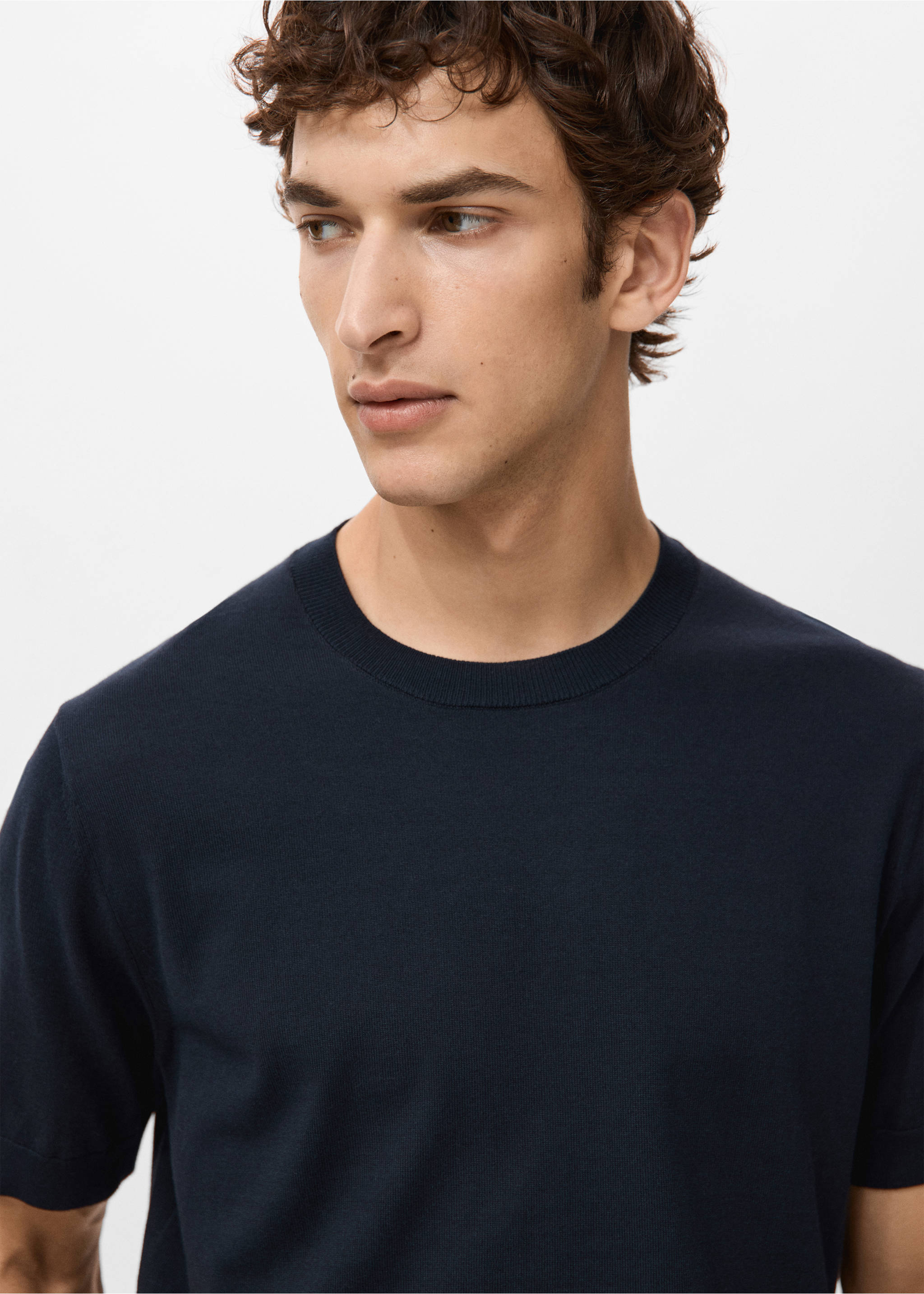 Fine jersey 100% cotton T-shirt - Details of the article 1, Night Blue. Ref: 27061281-00.