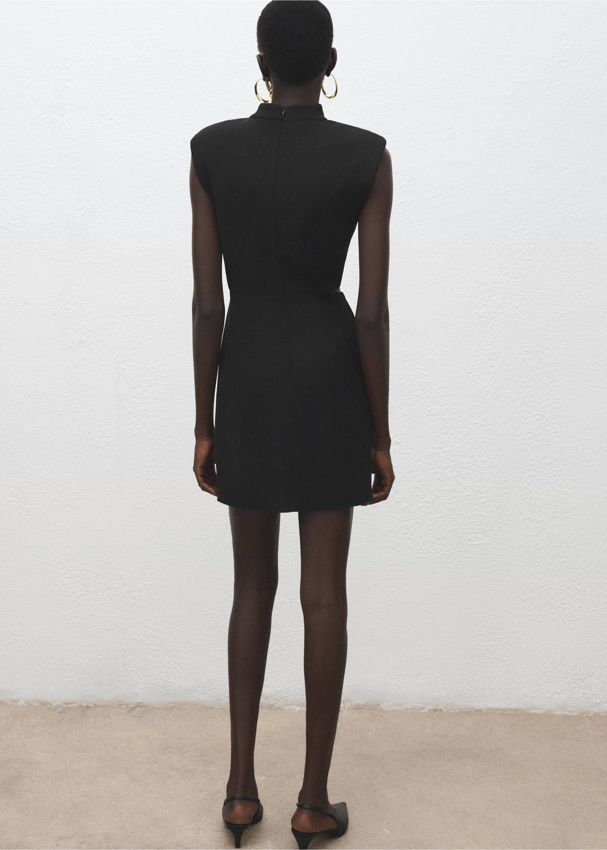 Vestit cut out adorn metàl·lic - Revers de l'article, Negre. Ref: 27061284-00.