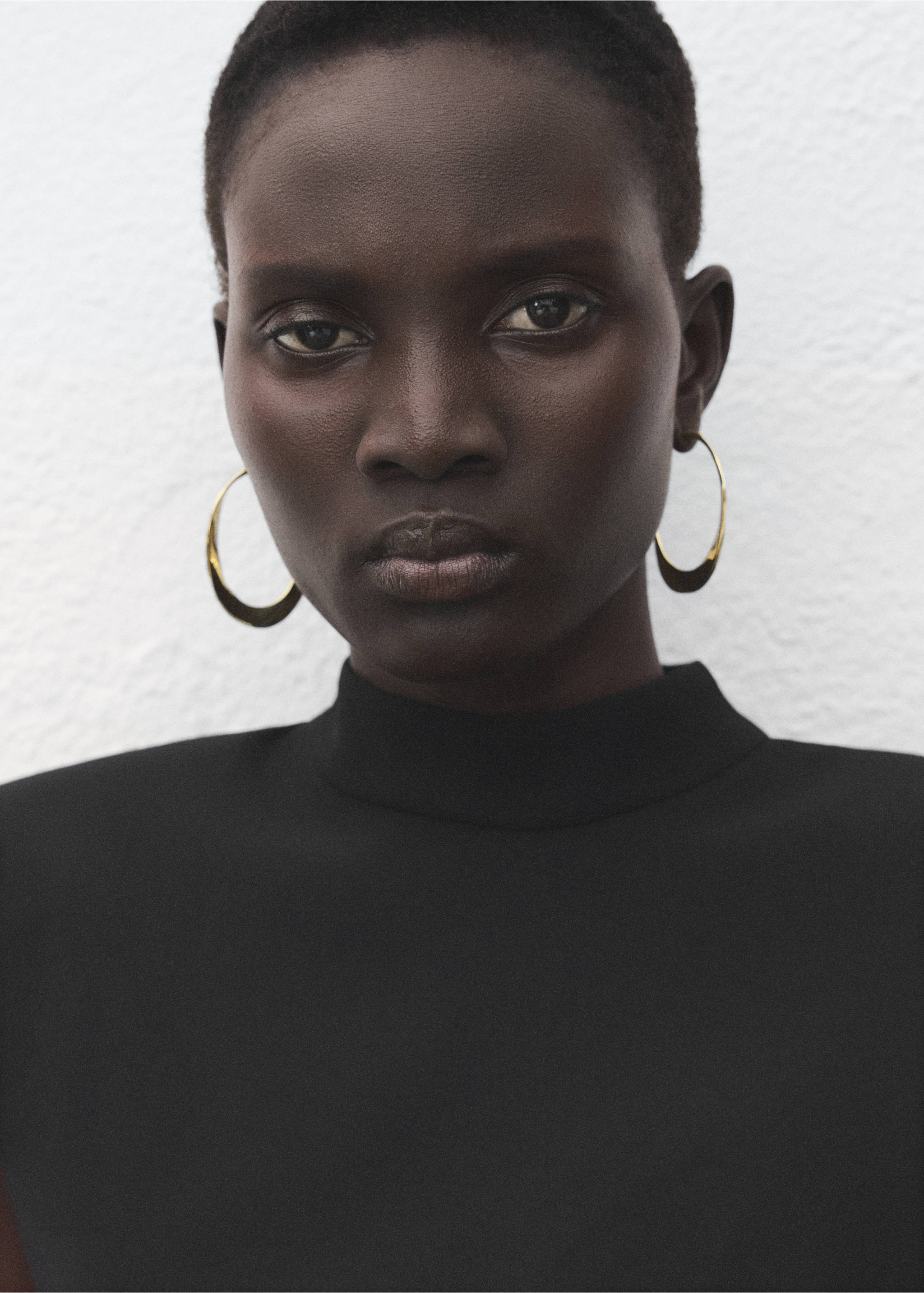 Vestit cut out adorn metàl·lic - Detall de l'article 1, Negre. Ref: 27061284-00.