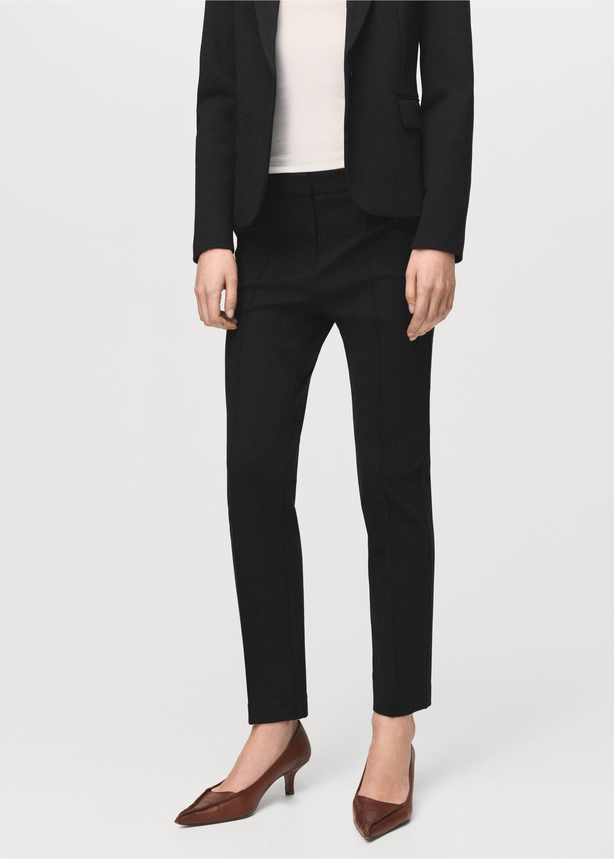 Mid-rise suit trousers - Medium plane, Black. Ref: 27061286-00.