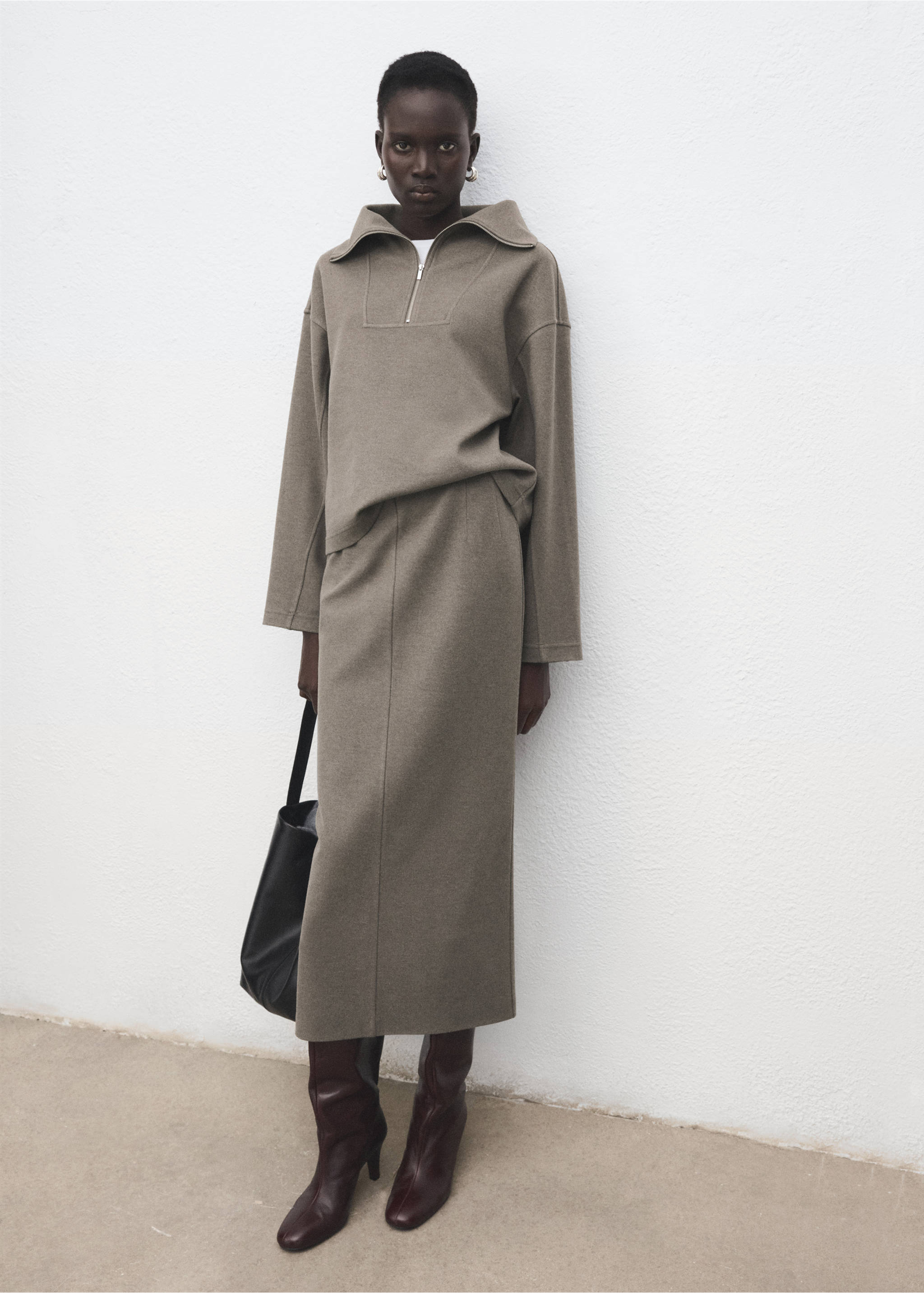 开叉铅笔裙 - null, 中褐色. Ref: 27061287-00.