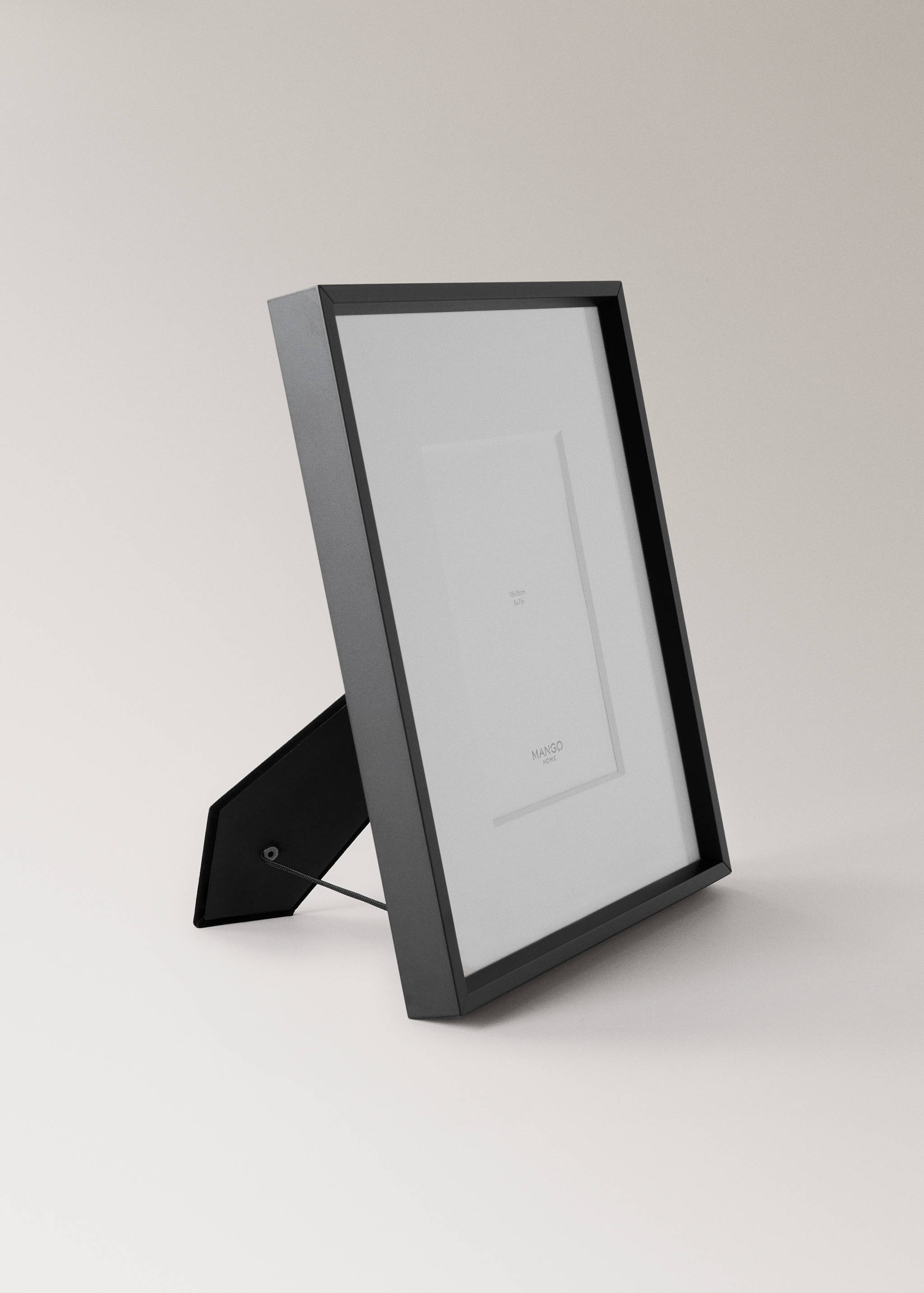 Large passe-partout frame - Details of the article 1