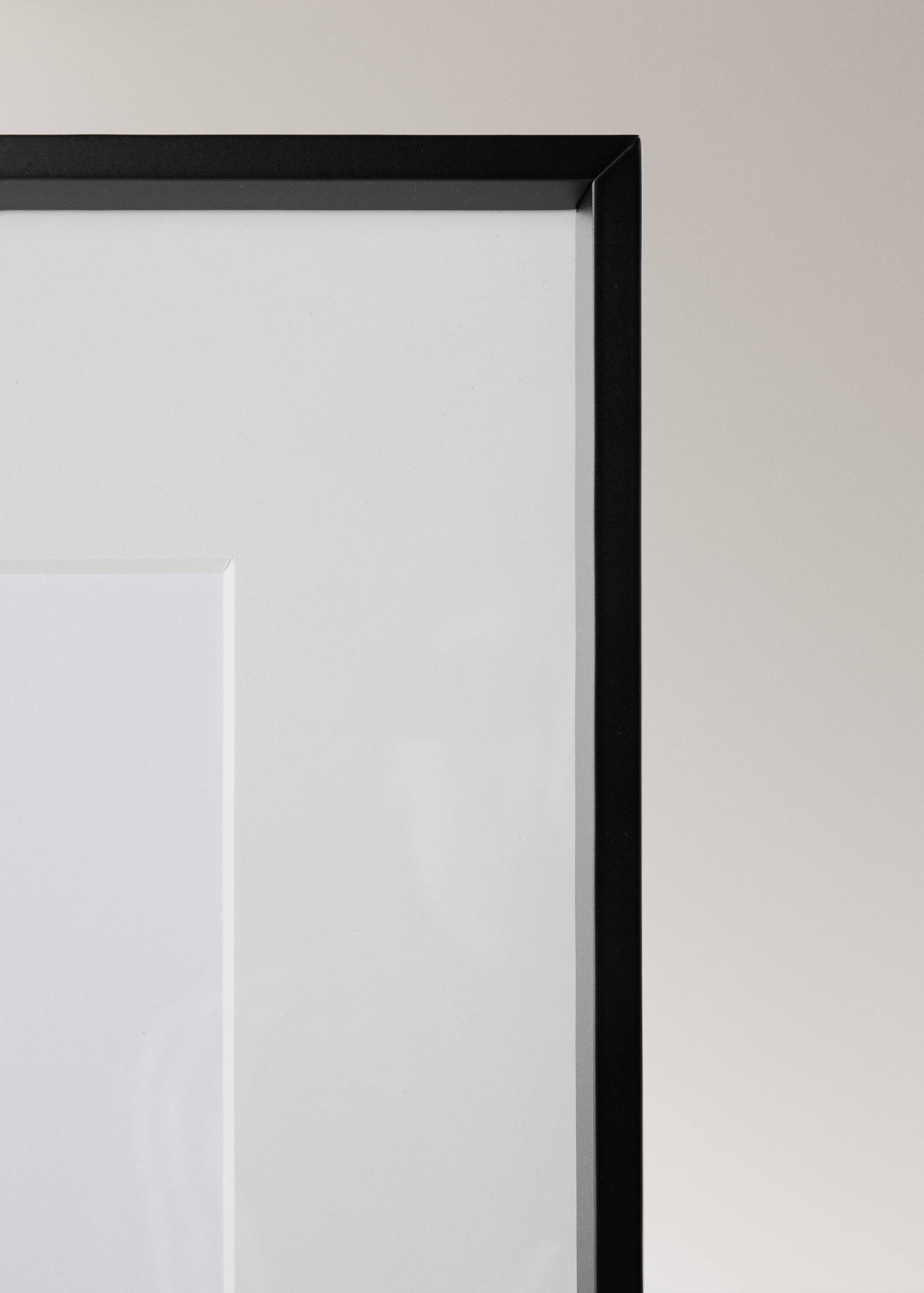 Large passe-partout frame - Details of the article 2