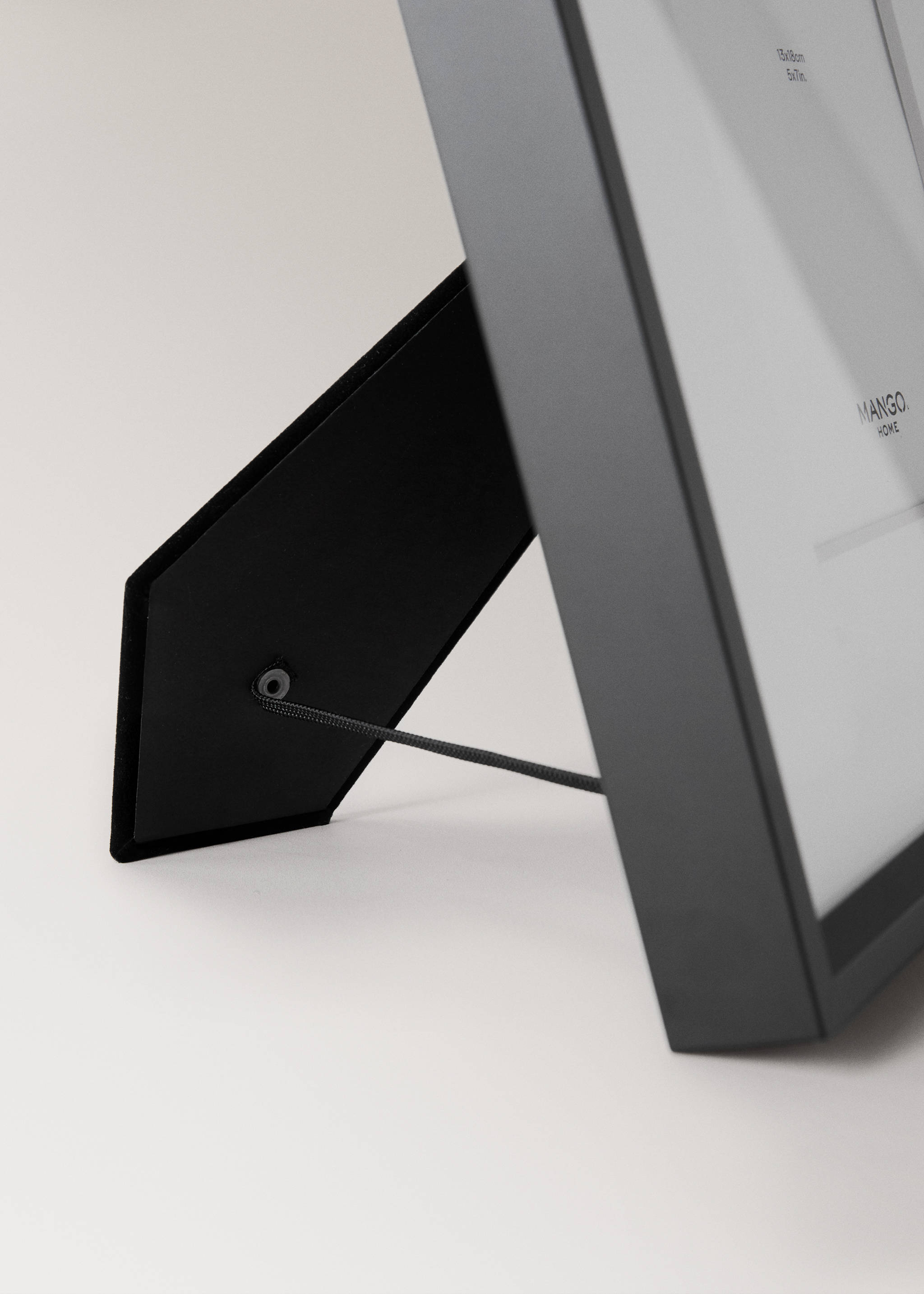 Large passe-partout frame - Details of the article 3