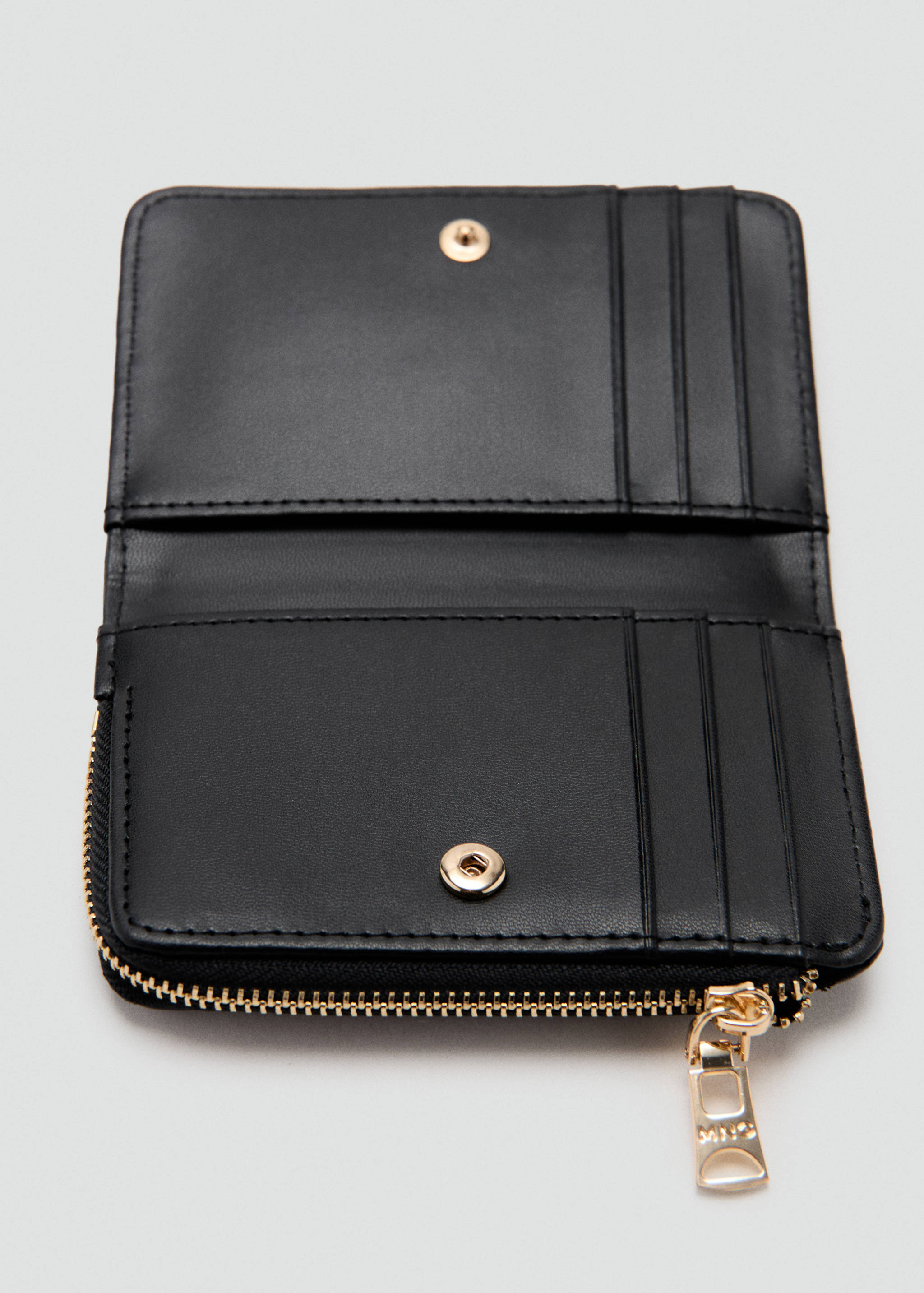 Safiano-effect wallet with flap - Details of the article 1