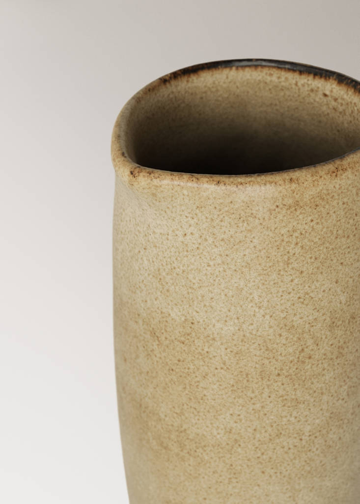 Stoneware milk jug — Light Heather Grey