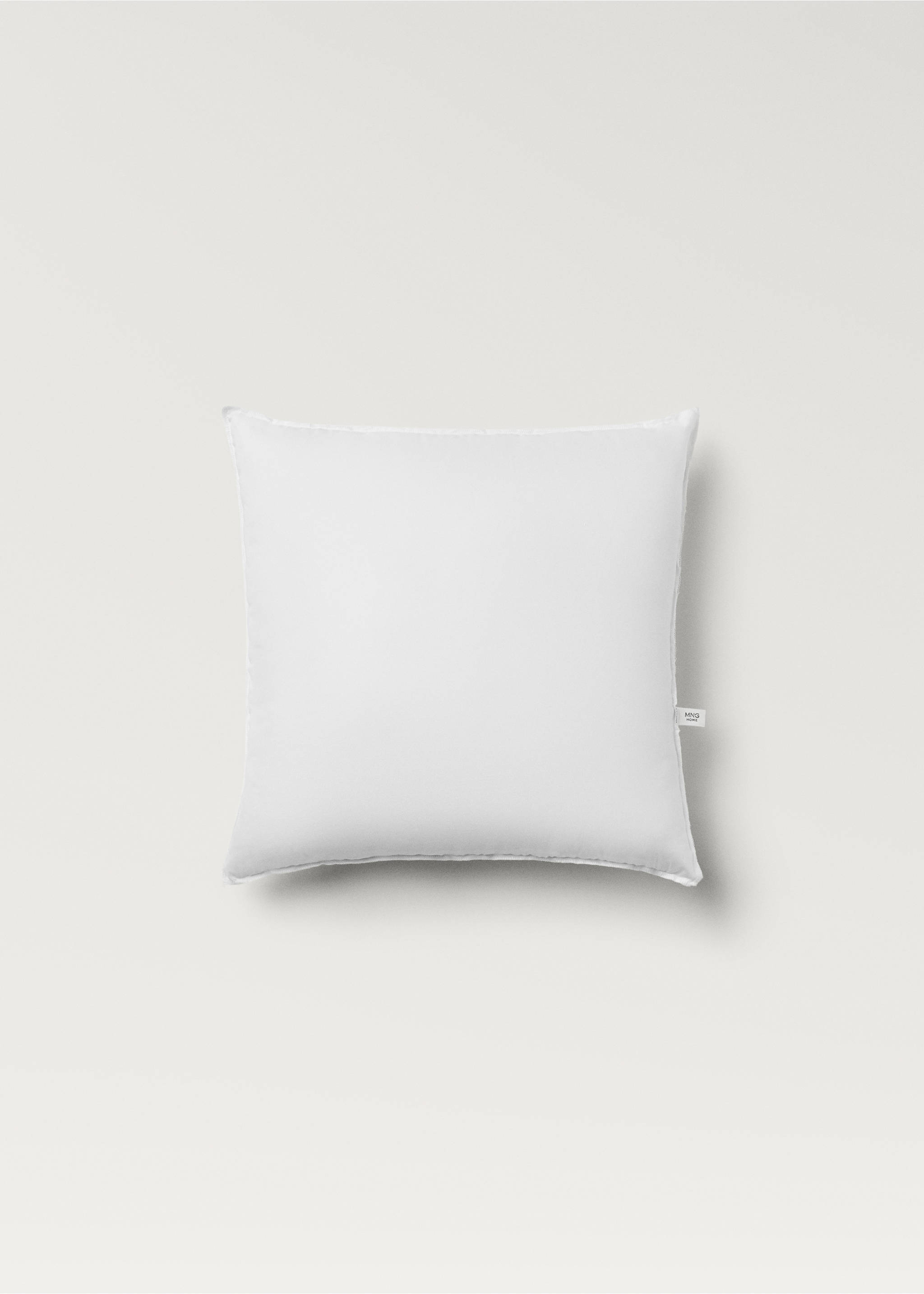 Microfibre cushion filling 45x45 cm - Article without model, White. Ref: 27061325-00.