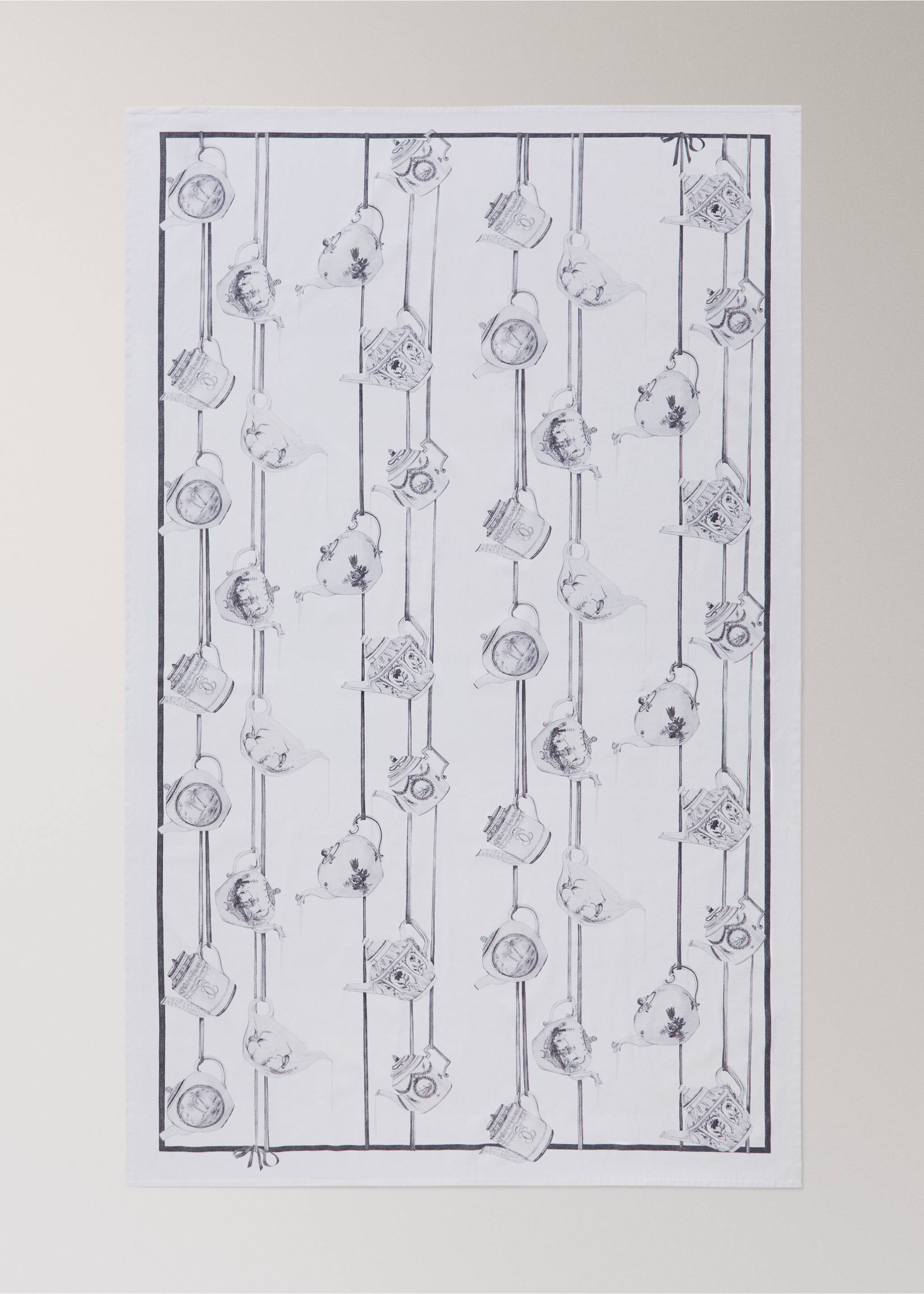 Cotton tablecloth with cup pattern for 6 to 8 guests - Details of the article 4, Grey. Ref: 27061328-00.