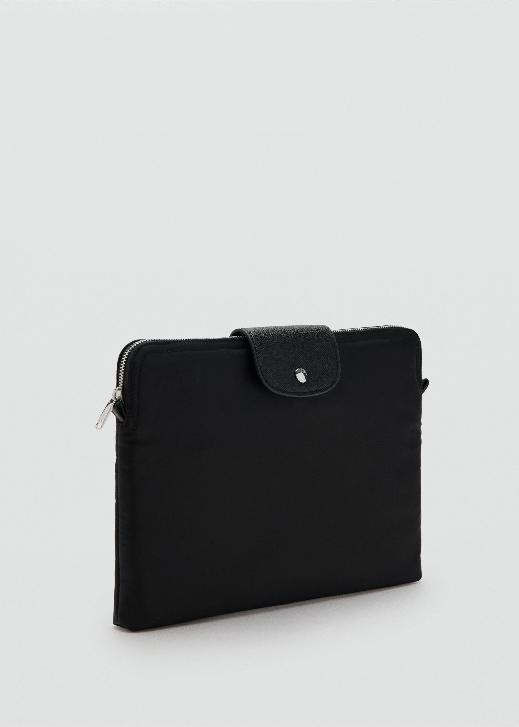Nylon laptop case - Medium plane, Black. Ref: 27061333-00.