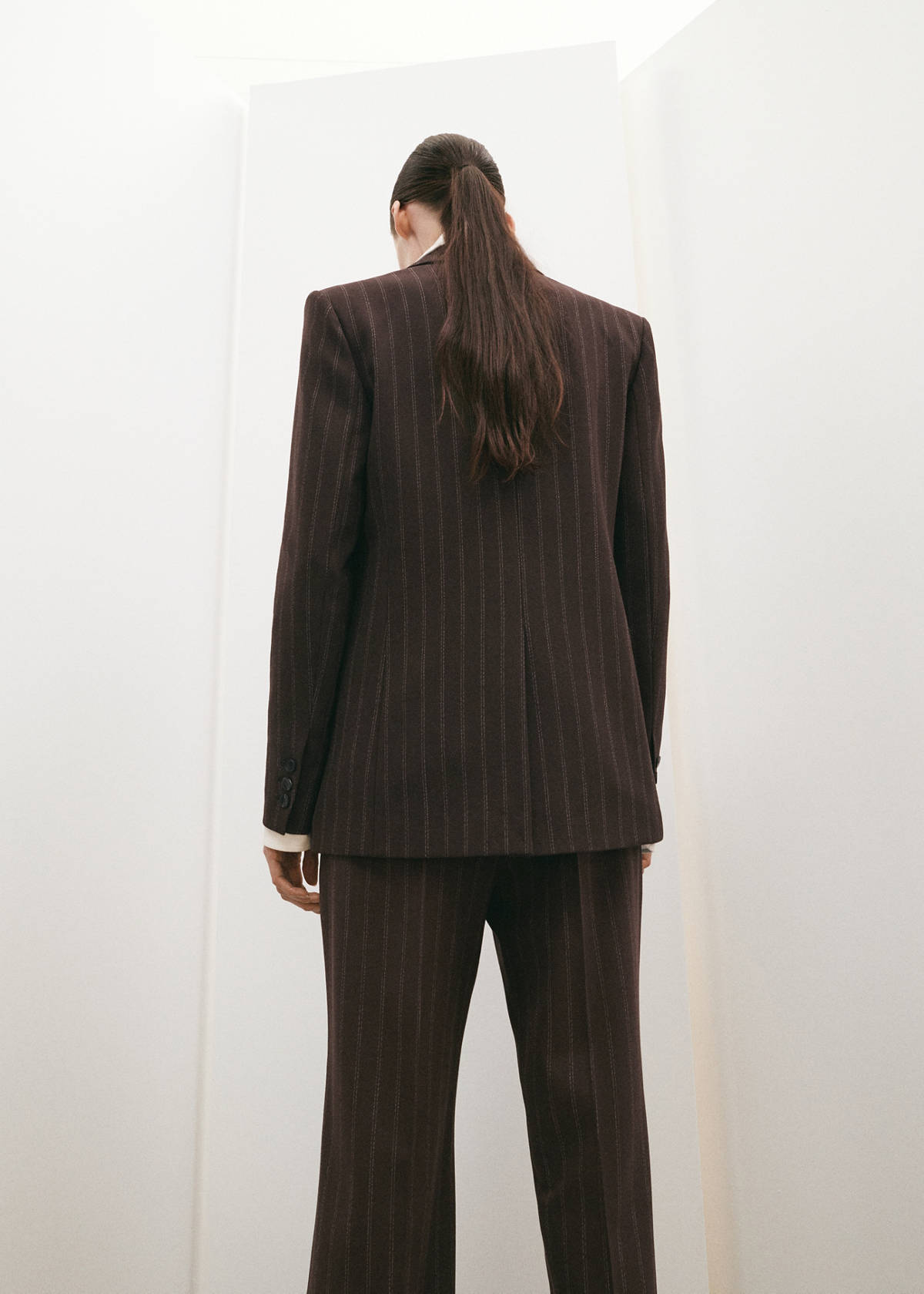 Double-breasted pinstripe suit jacket — Brown