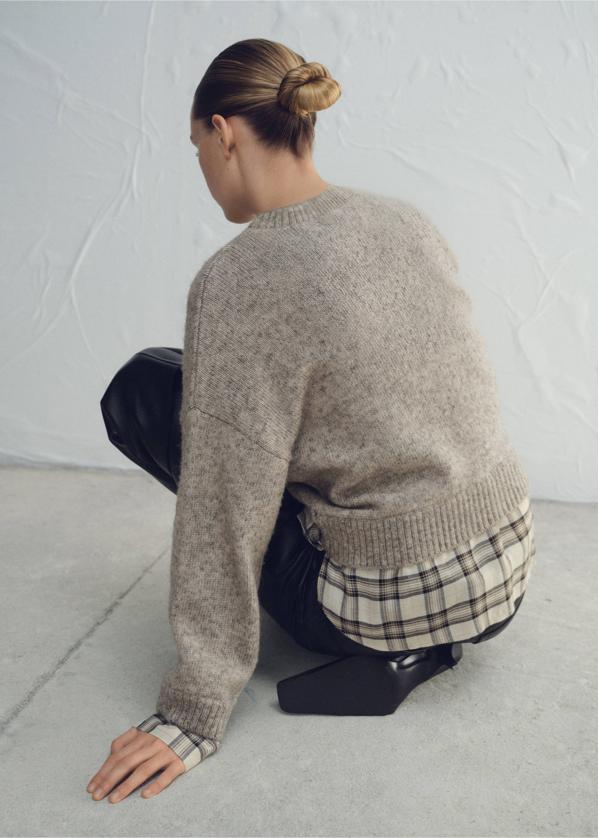 Pull-over chemise combiné - Verso de l’article, Marron moyen. Ref: 27061342-00.