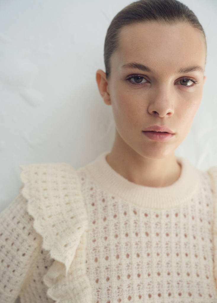Openwork knitted sweater with ruffles — Ecru