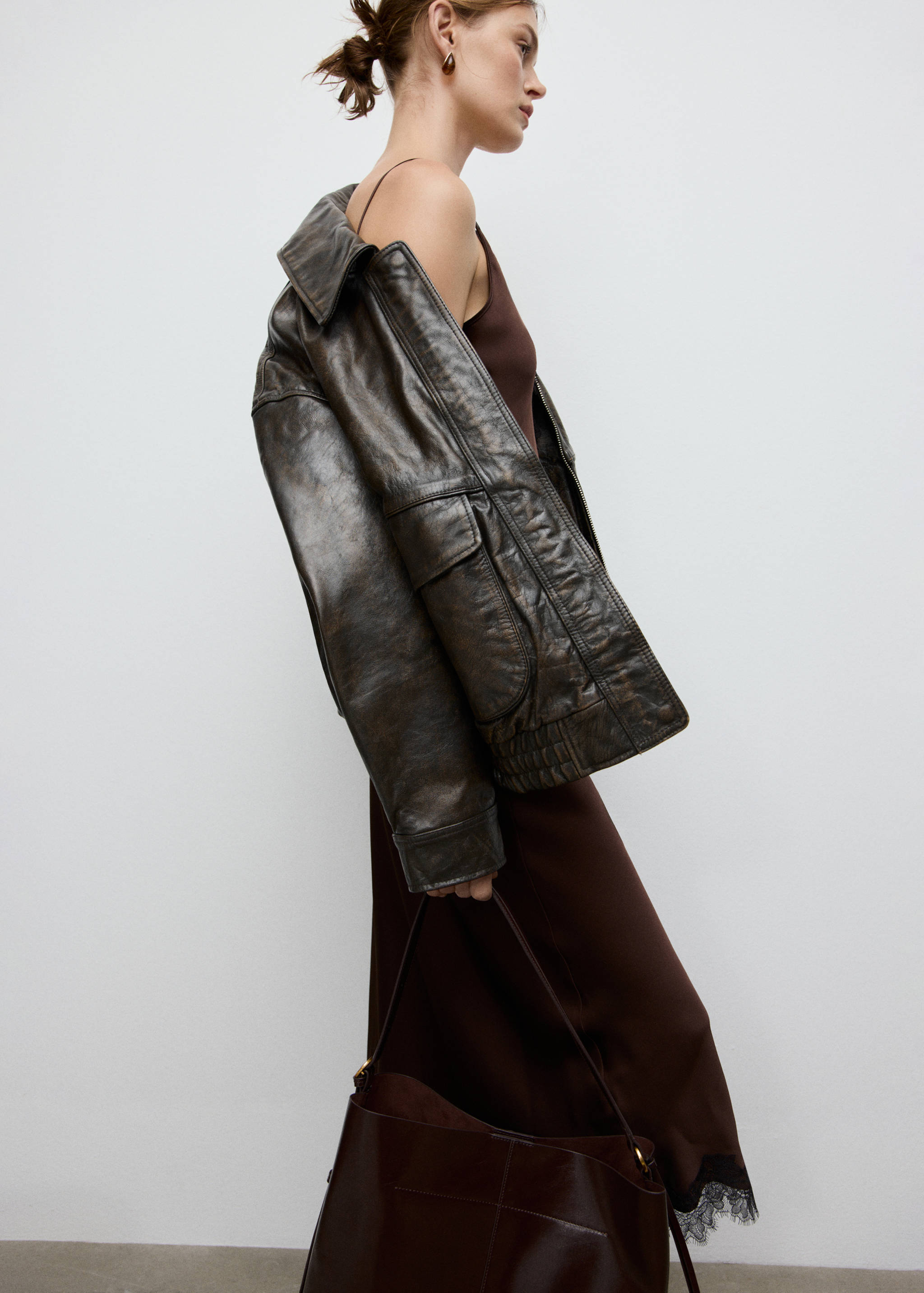 Shiny shoulder bag - Details of the article 9