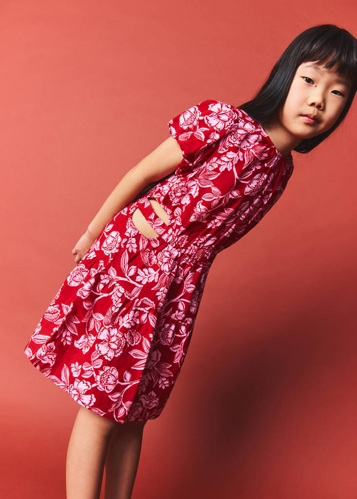 Floral dress with cut-out — Red