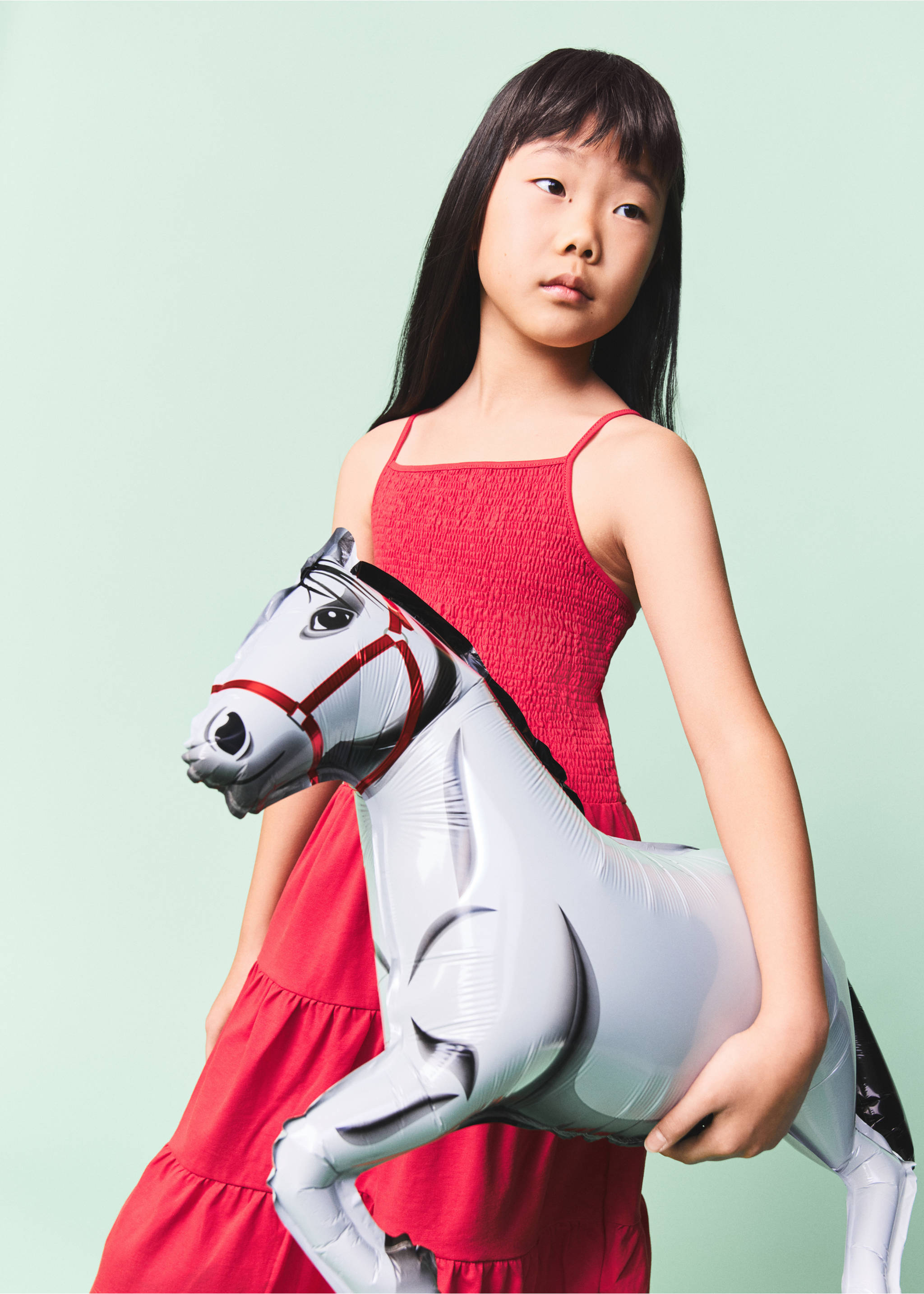 Fließendes Kleid mit Volant-Details - Allgemeine Ansicht, Rot. Ref: 27061510-00.