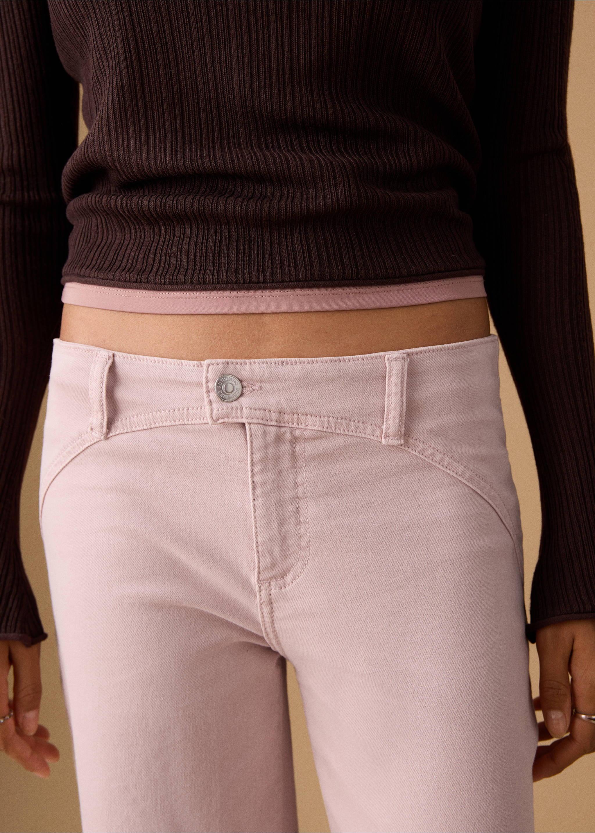 Straight low waist jeans - Details of the article 6, Pink. Ref: 27061513-00.