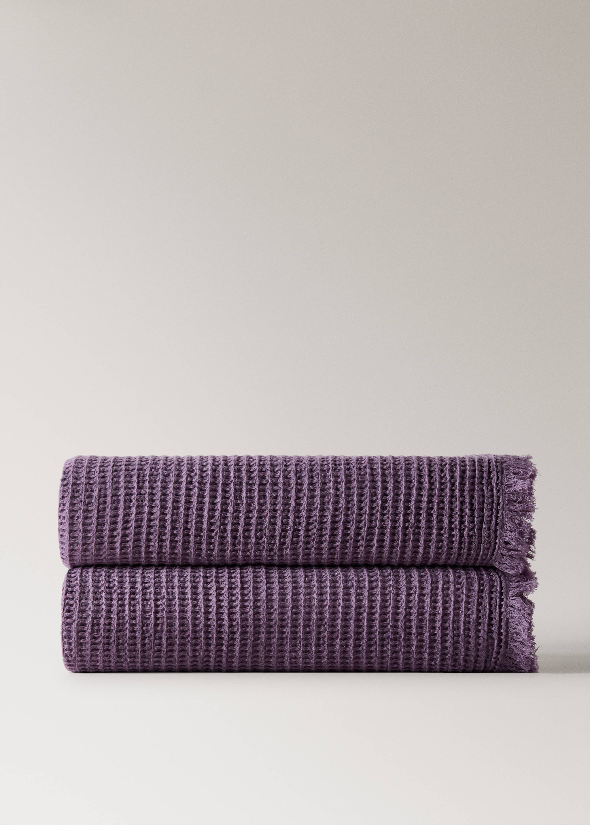 Cotton waffle blanket with fringed finish - Article without model