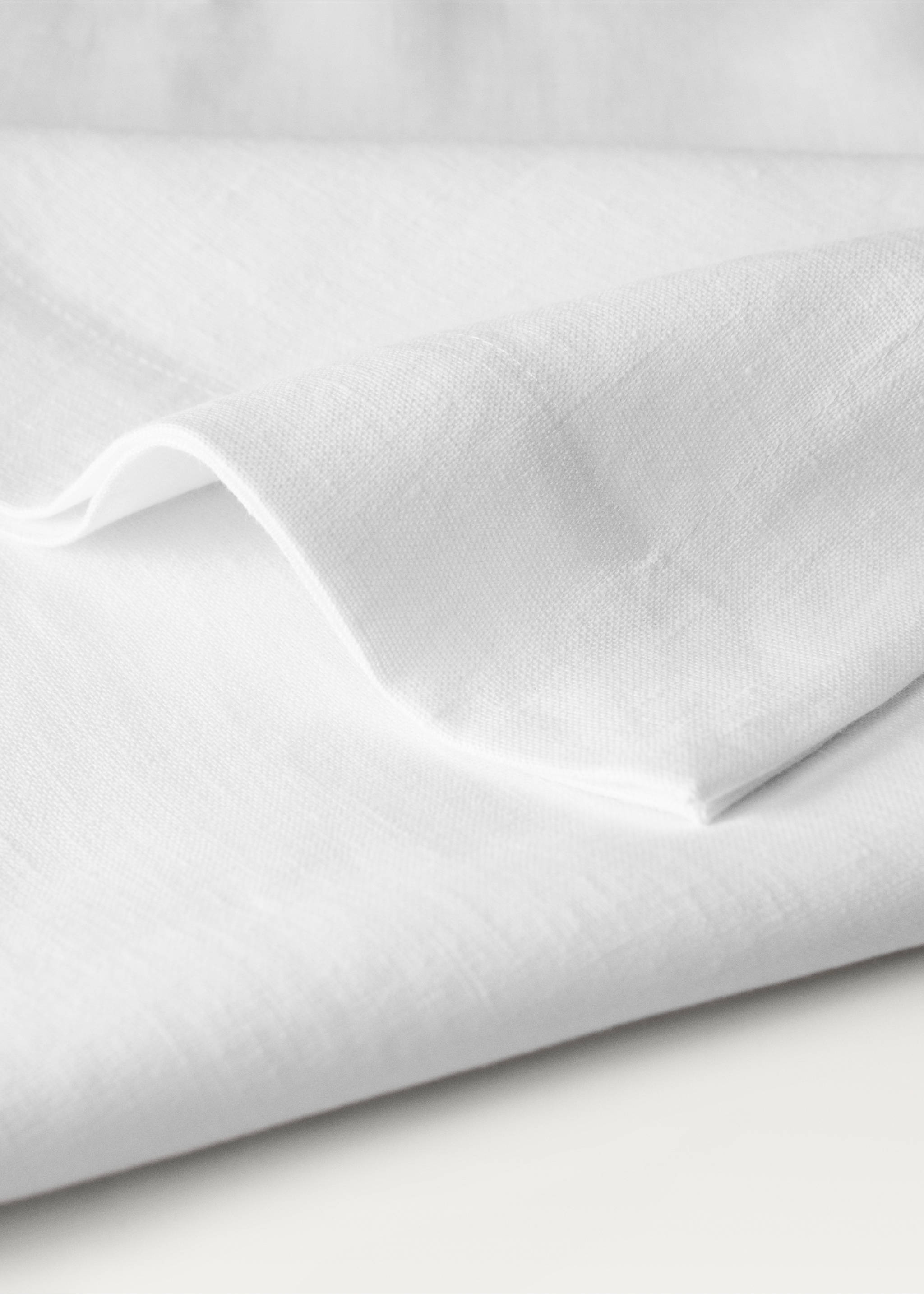 Linen table runner - Details of the article 1, White. Ref: 27061520-00.
