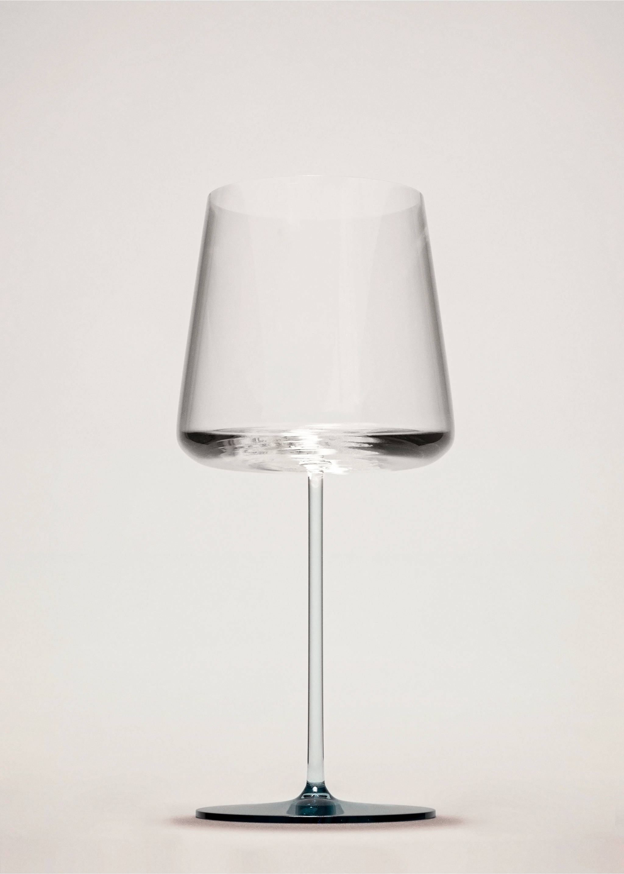 Kristalna čaša s obojenom bazom - Opći prikaz, Plava. Ref: 27061521-00.