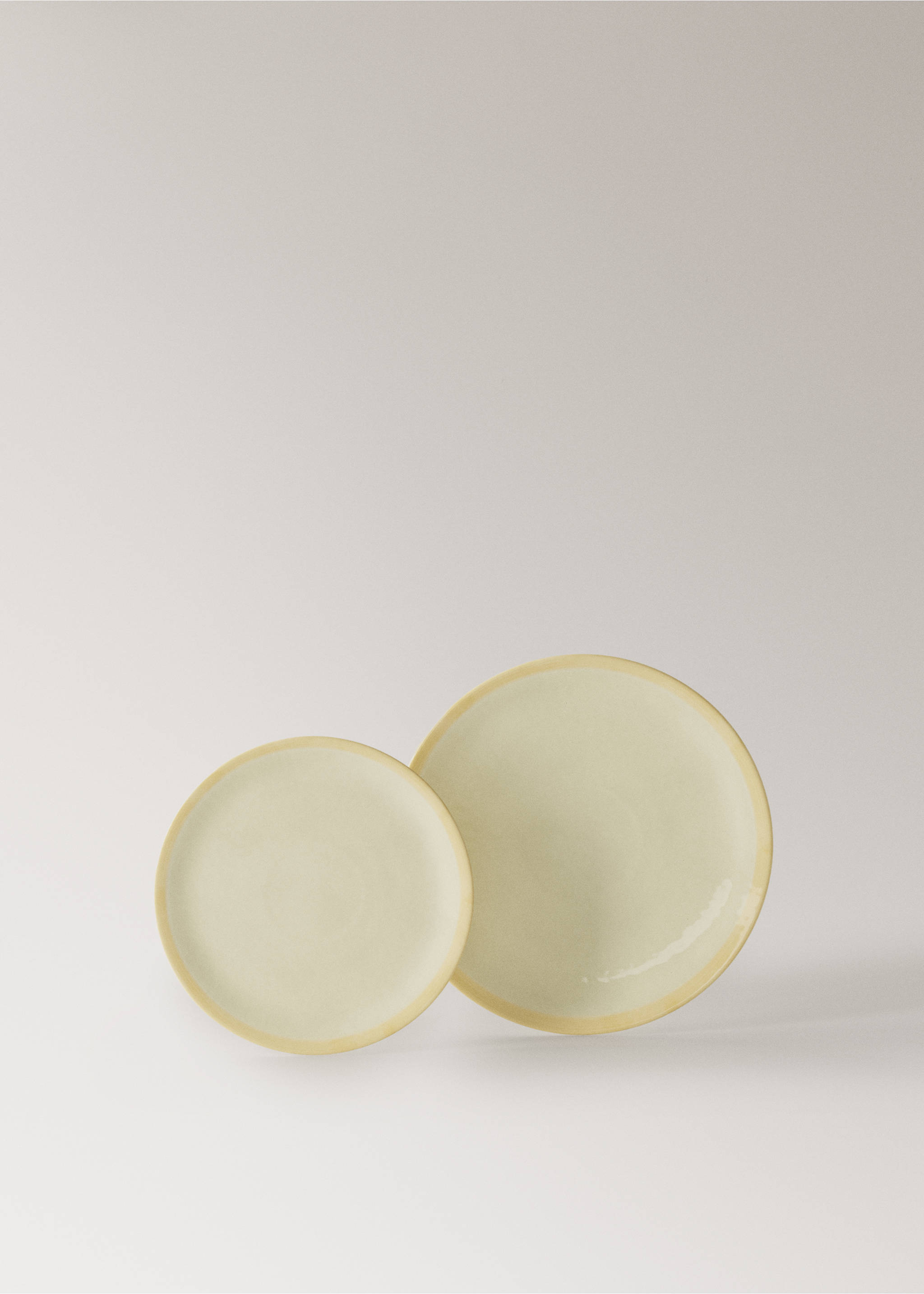 Contrast stoneware dessert plate - Details of the article 3, Ochre. Ref: 27061523-00.