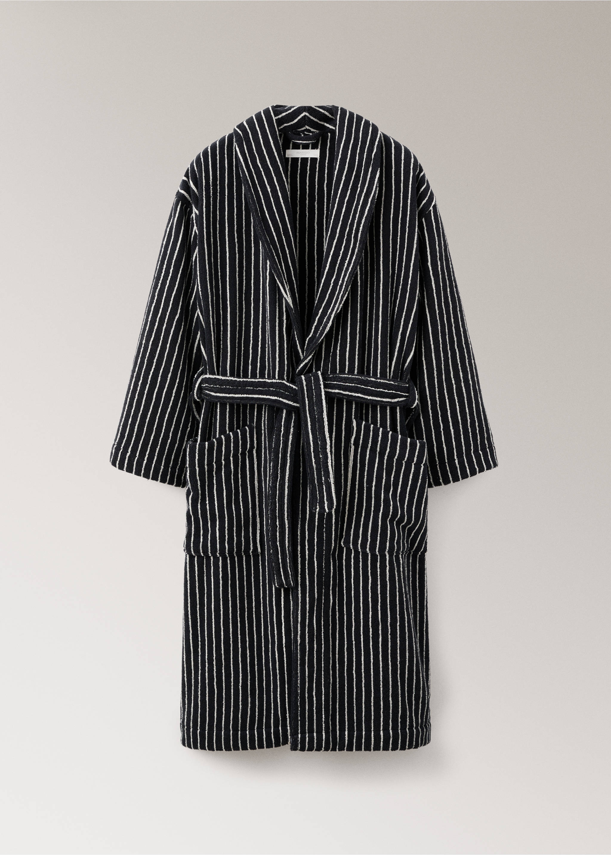 Two-tone striped bathrobe - Article without model, Black. Ref: 27061527-00.
