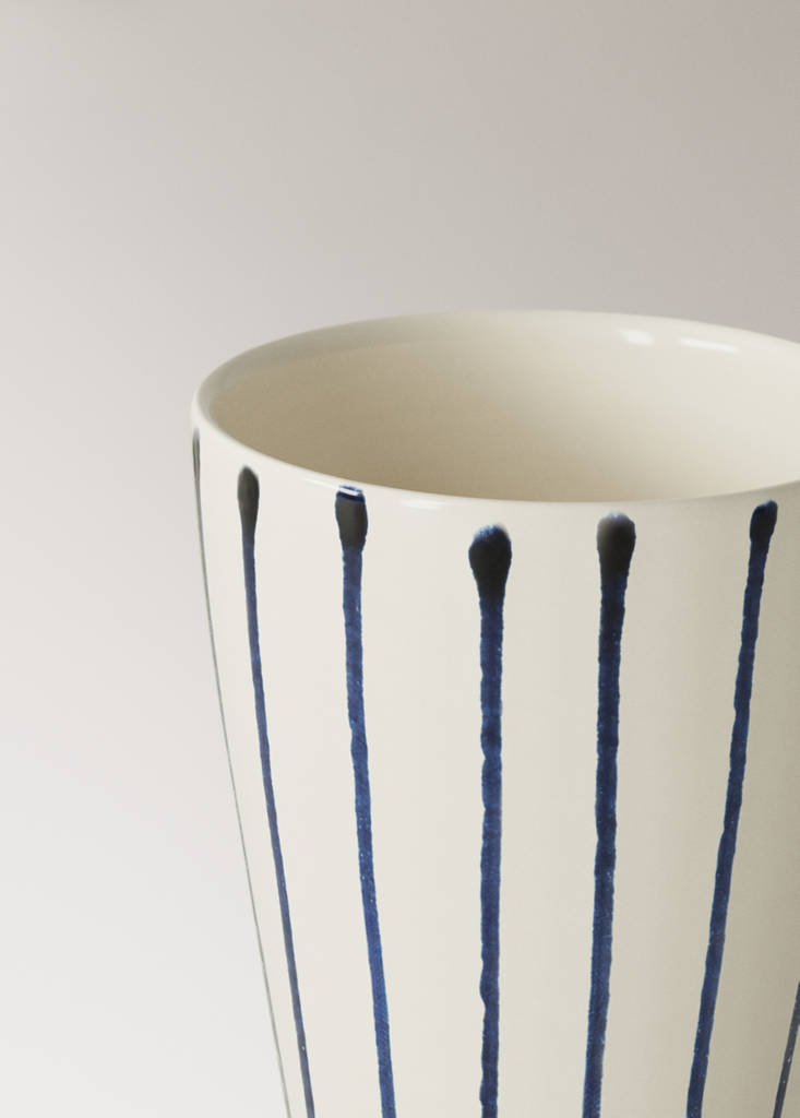 Stoneware striped tea cup — Navy