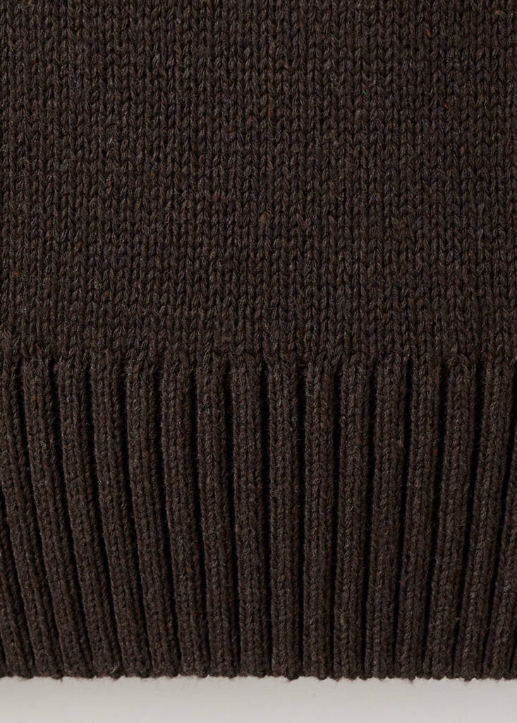 V-neck knit sweater — Brown