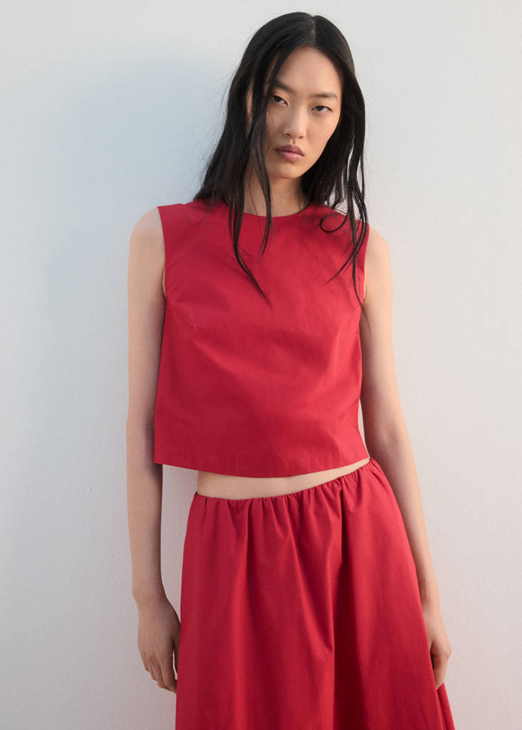 Midi cotton skirt with pleats — Red
