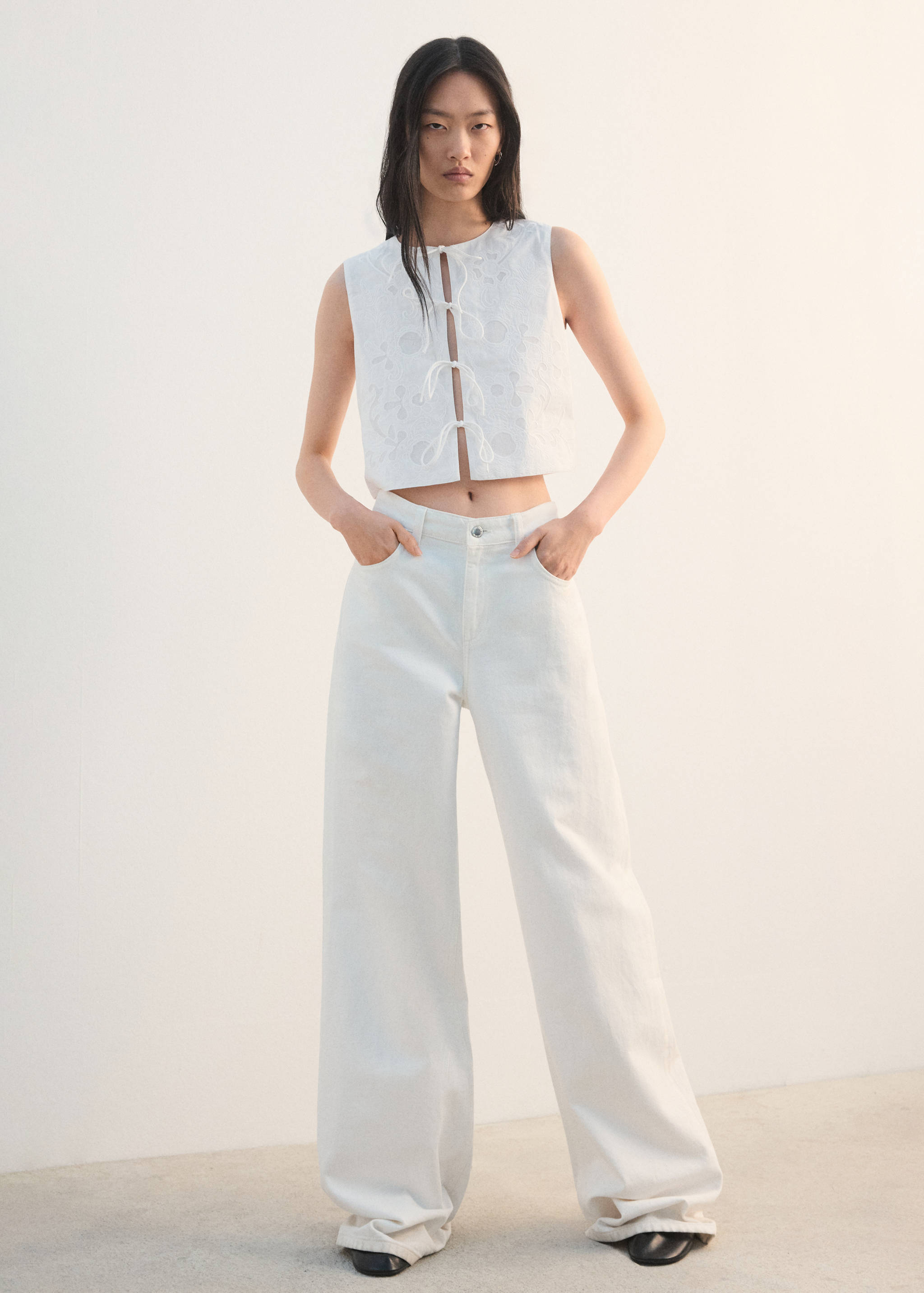 蝴蝶结刺绣马甲 - null