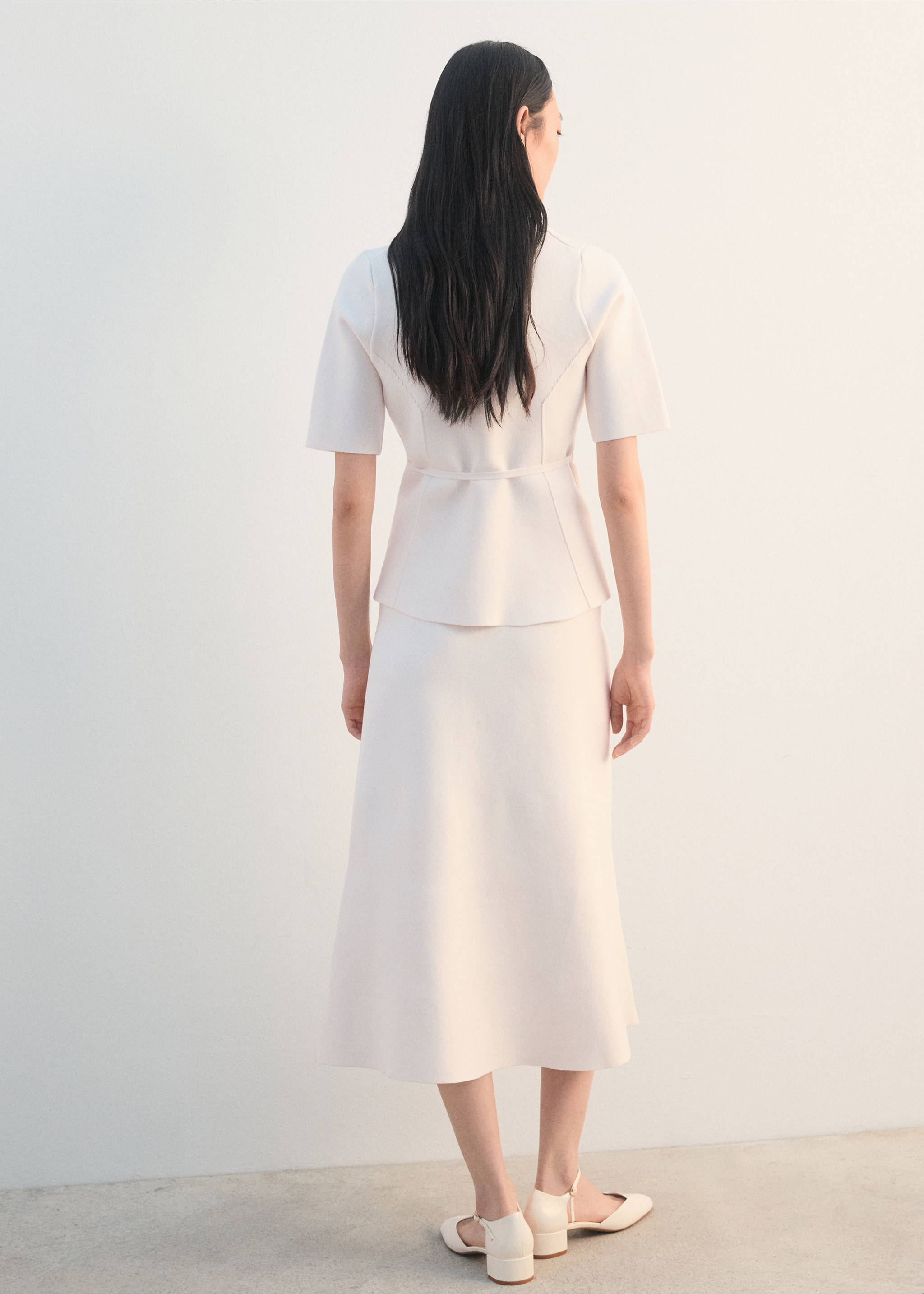Knitted jacket with polo collar - Reverse of the article, Off White. Ref: 27062540-00.