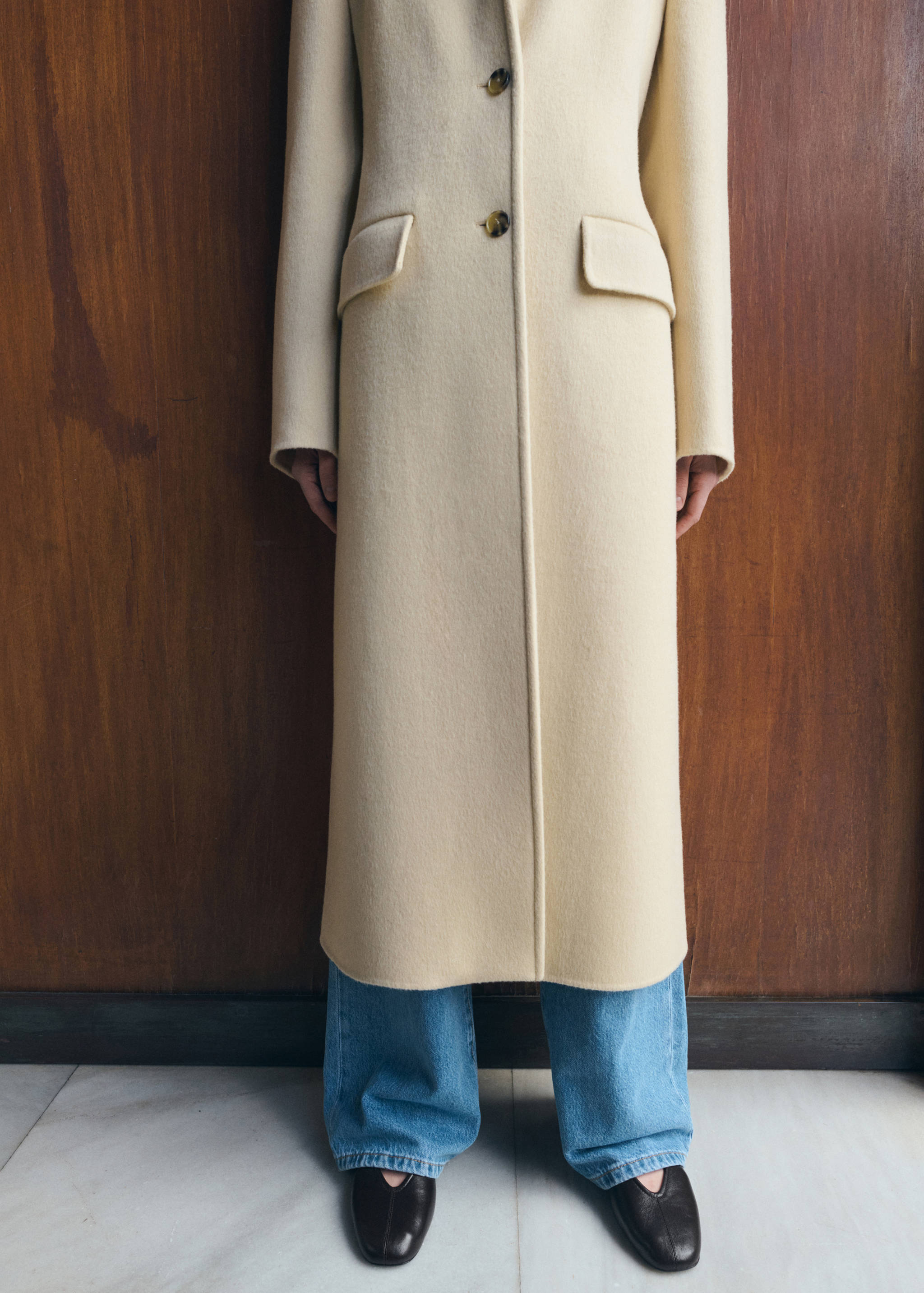 Leather flat shoes - General plane