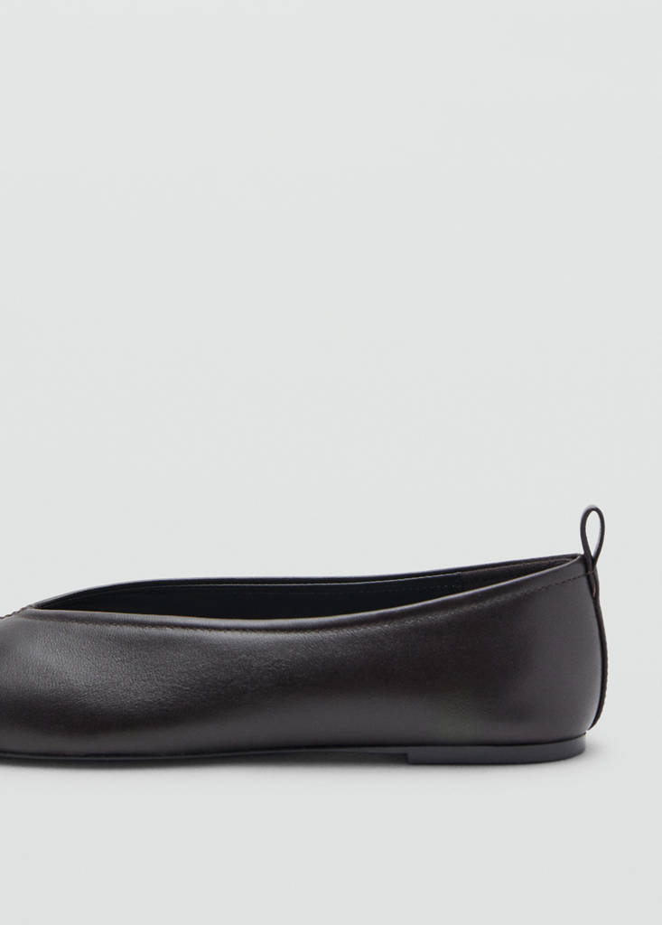 Leather flat shoes — Chocolate