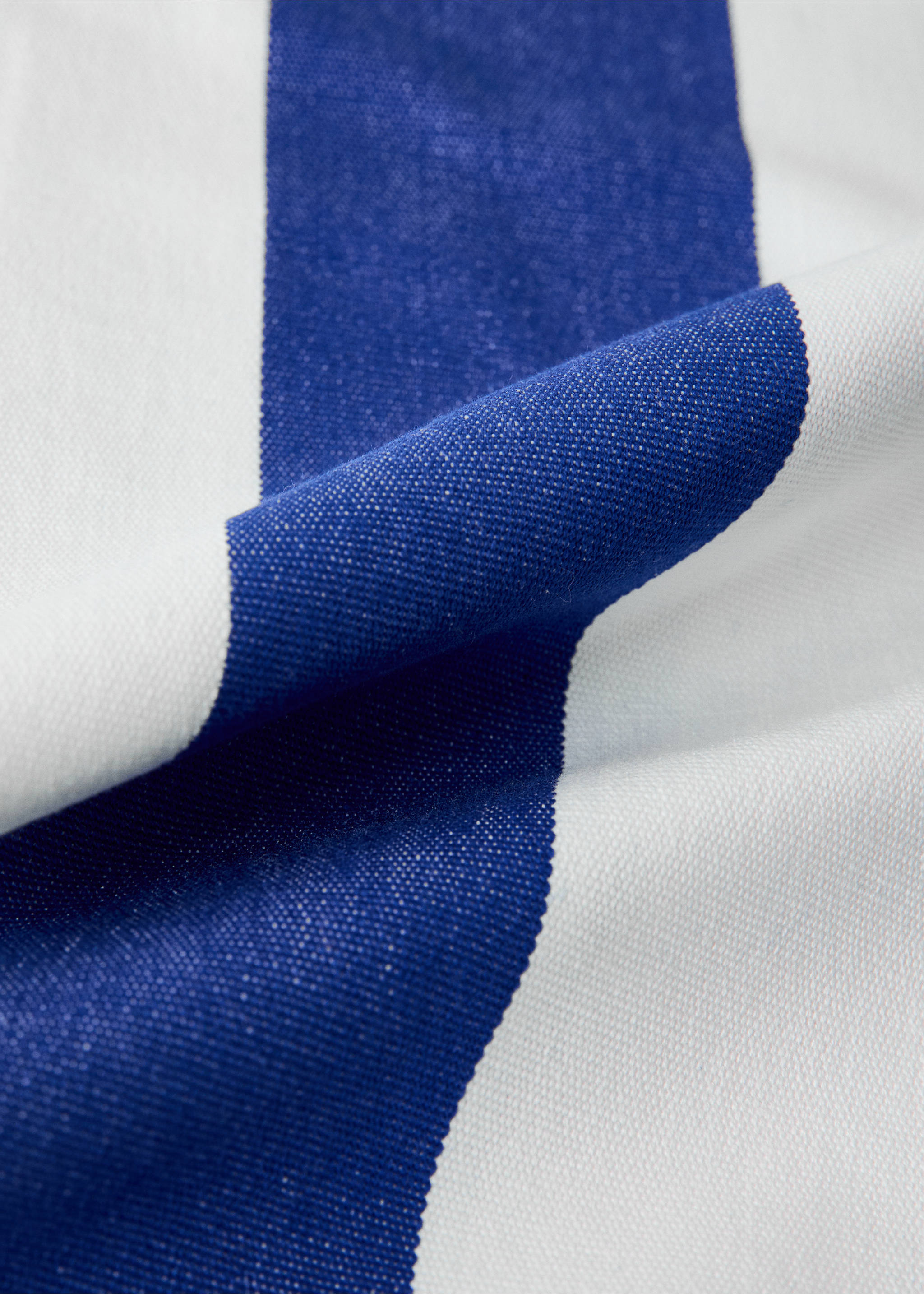 Běhoun na stůl s potiskem pruhů 100% bavlna - Detail zboží 1, Modrá. Ref: 27062553-00.