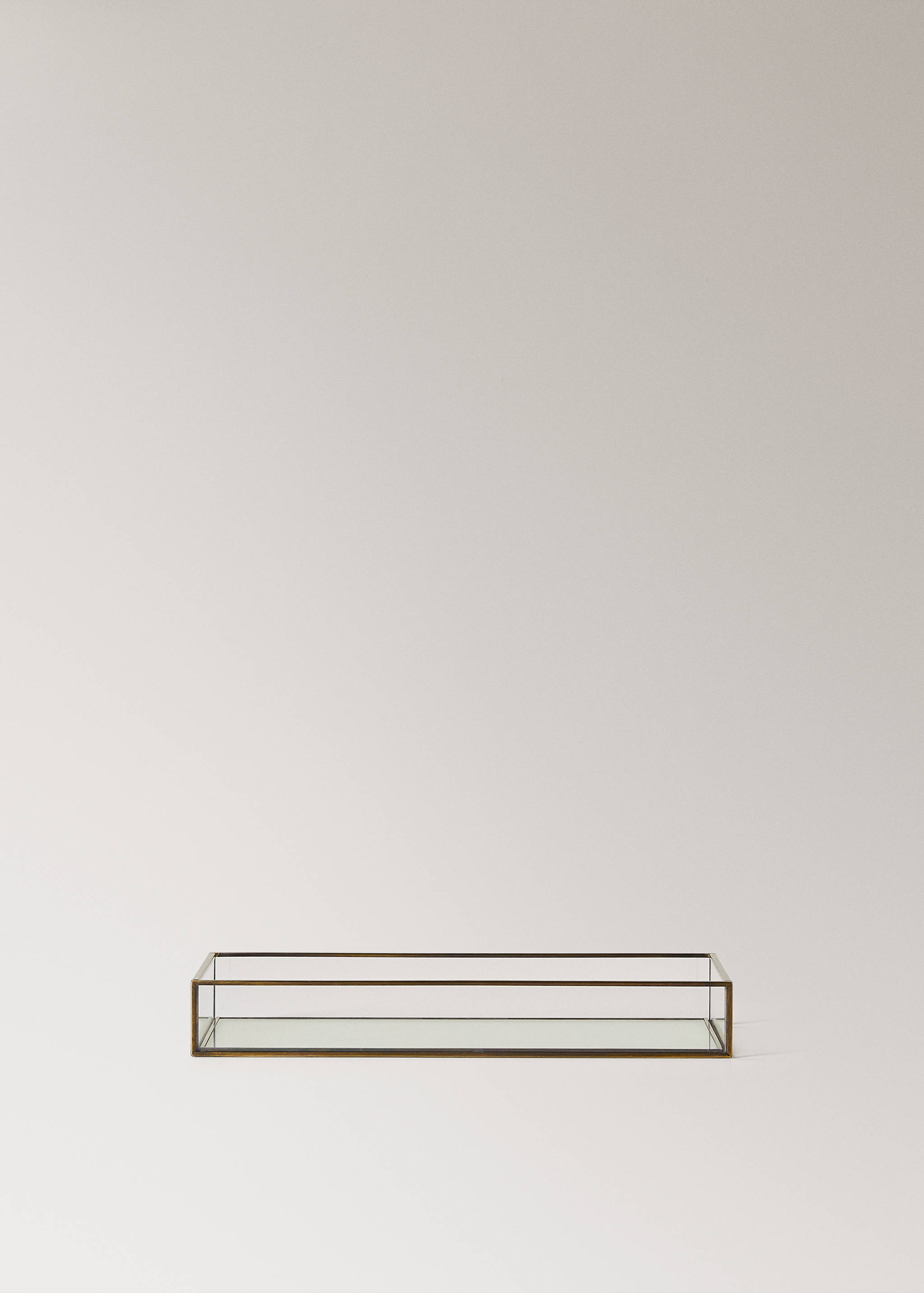 Medium glass embossed decorative tray - Article without model