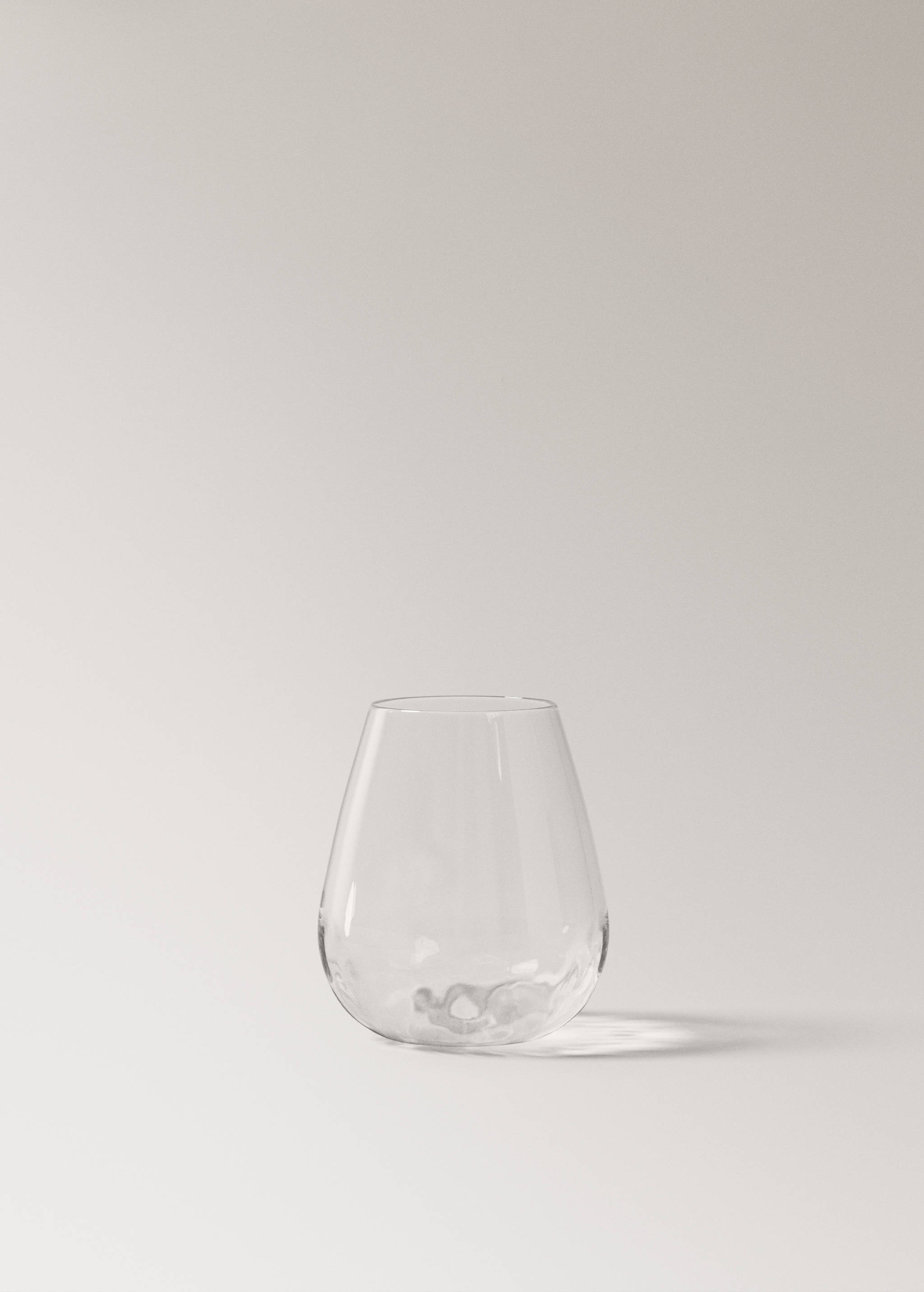 Borosilicate glass tumbler with relief design - Article without model