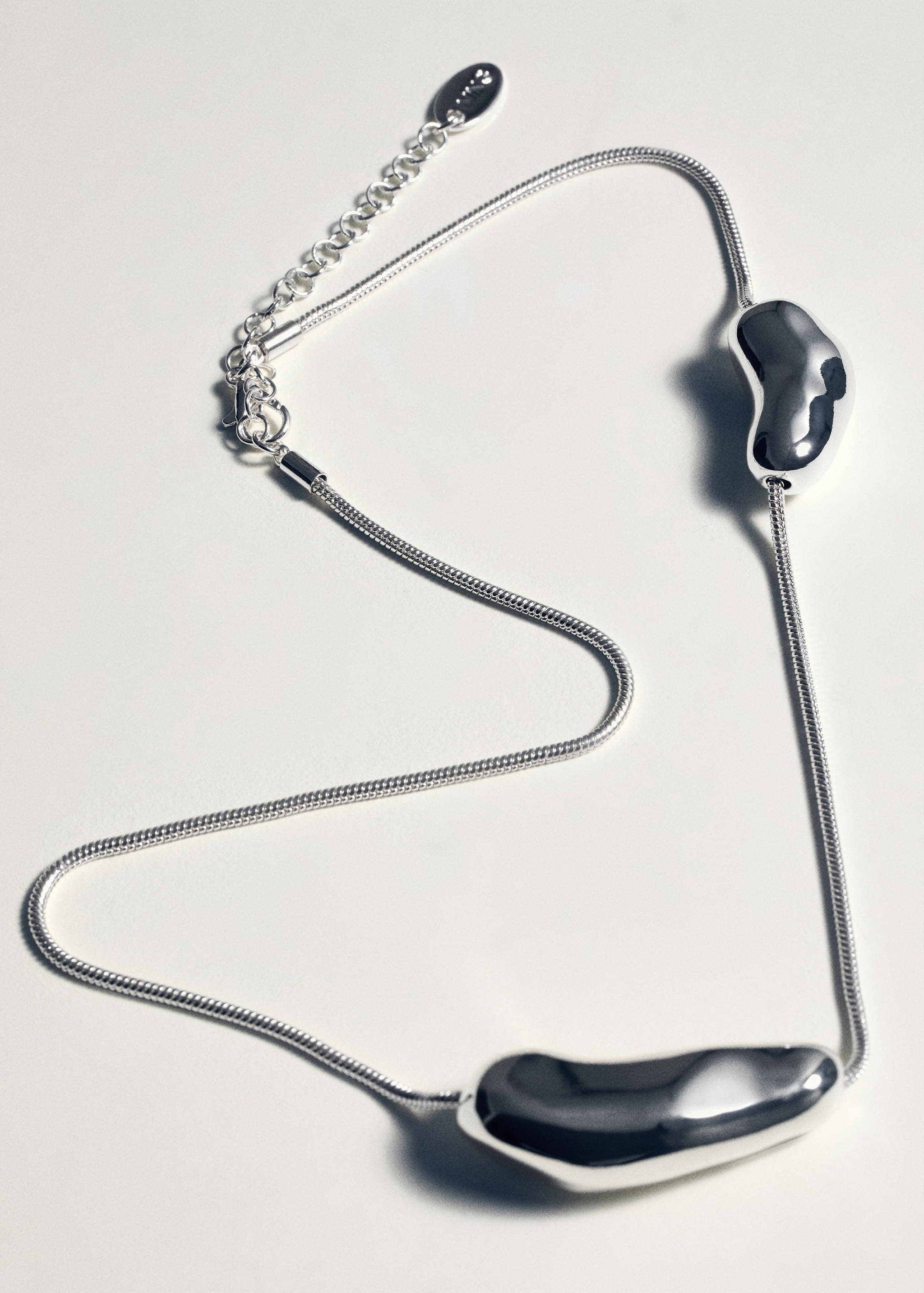 Náhrdelník s nepravidelnými kovovými díly - Detail zboží 5