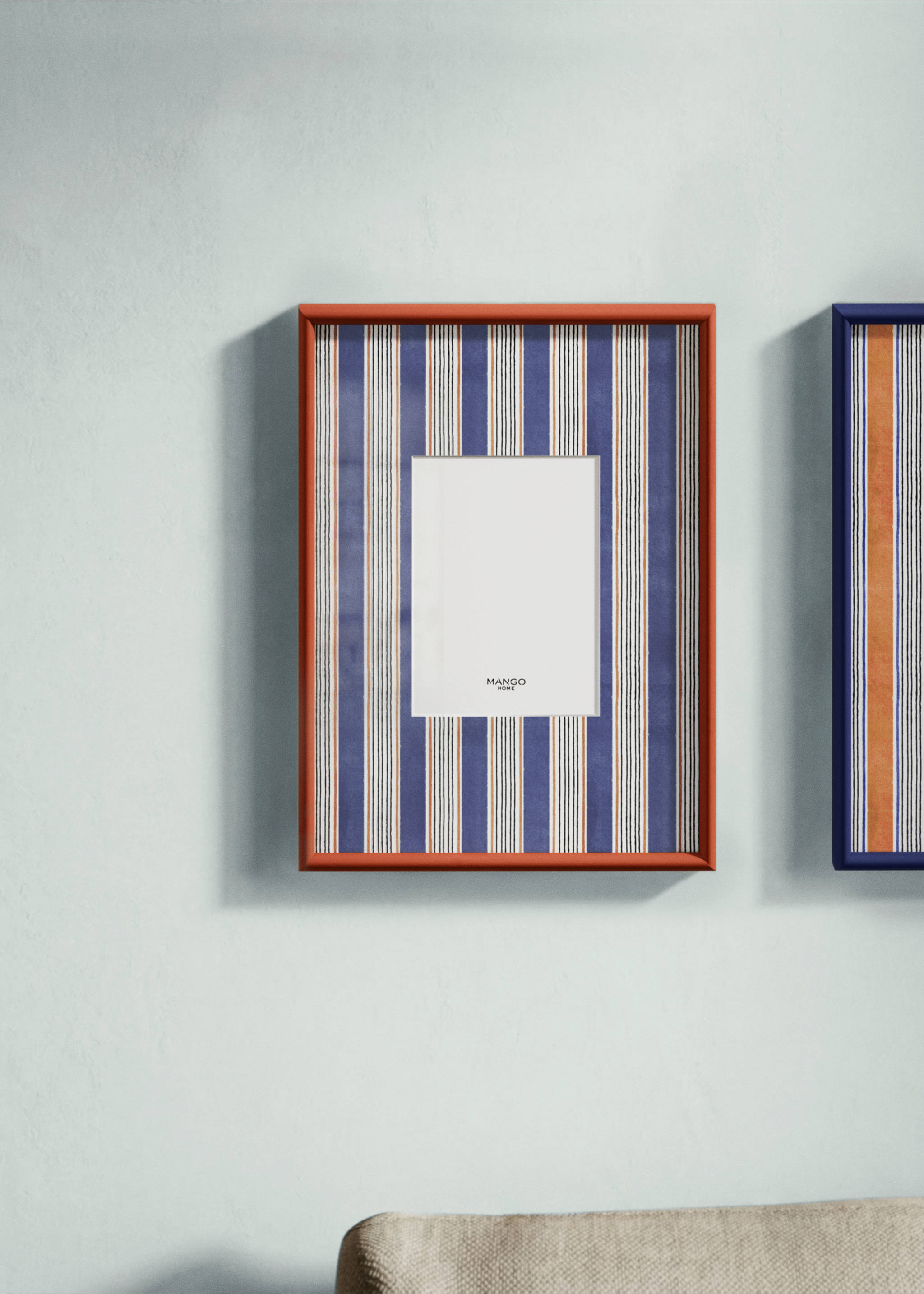 Wooden frame with large lines - General plane, Orange. Ref: 27062935-00.