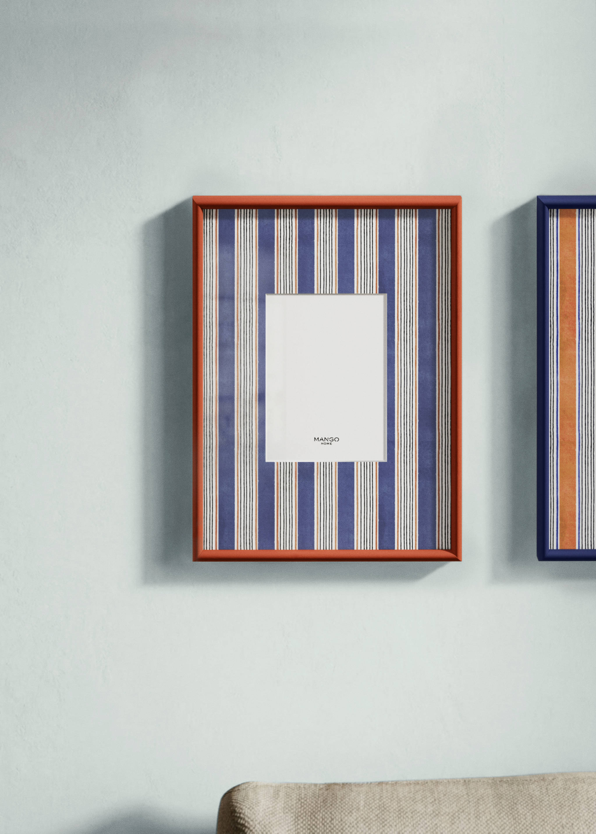 Wooden frame with large lines - General plane